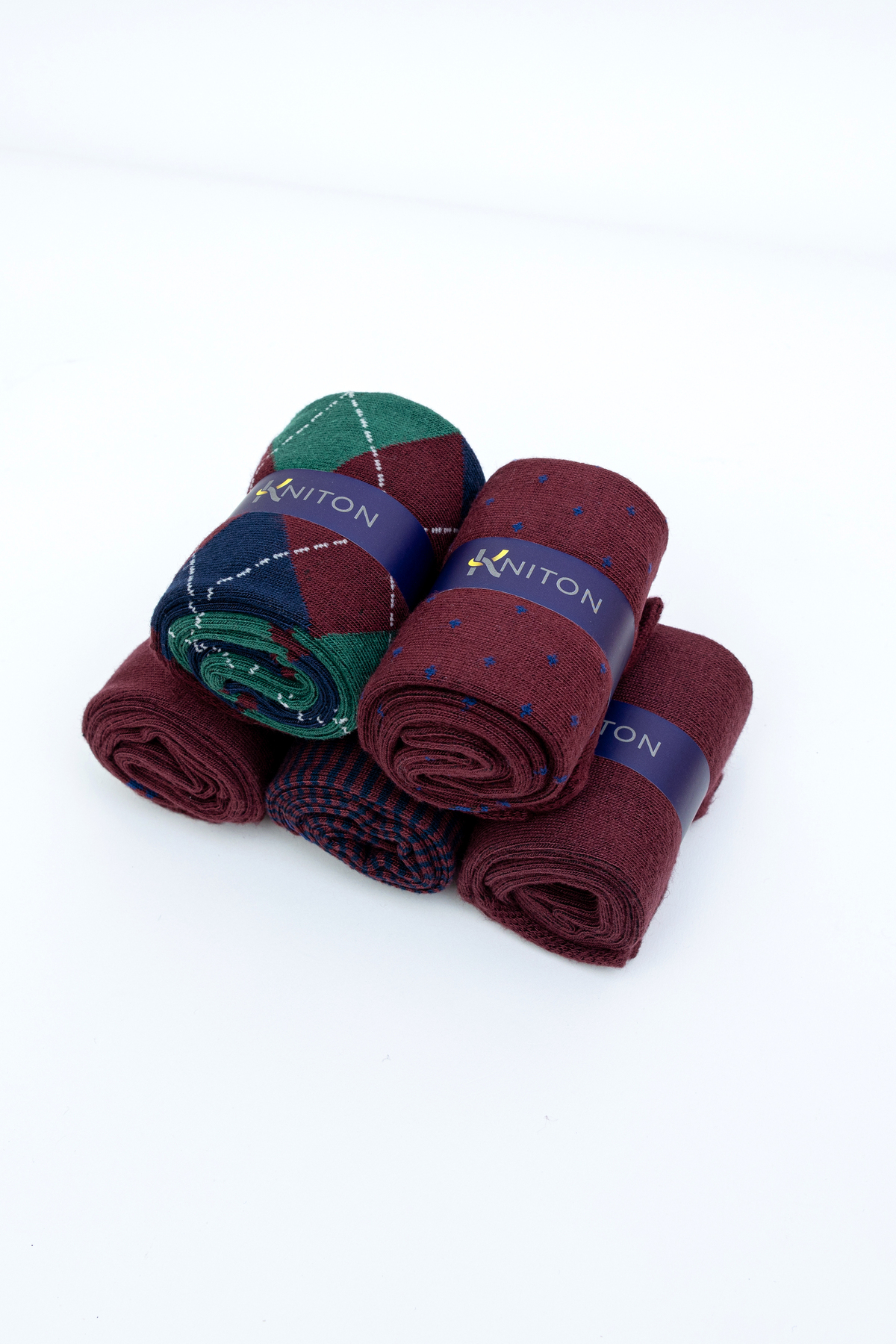 KNITON Dikişsiz Bambu Çorap Jakarlı Bordo Renk Desenli Erkek Çorap Kutulu 5 Çift Premium Uzun Soket Mix Çorap Bambu görsel 3