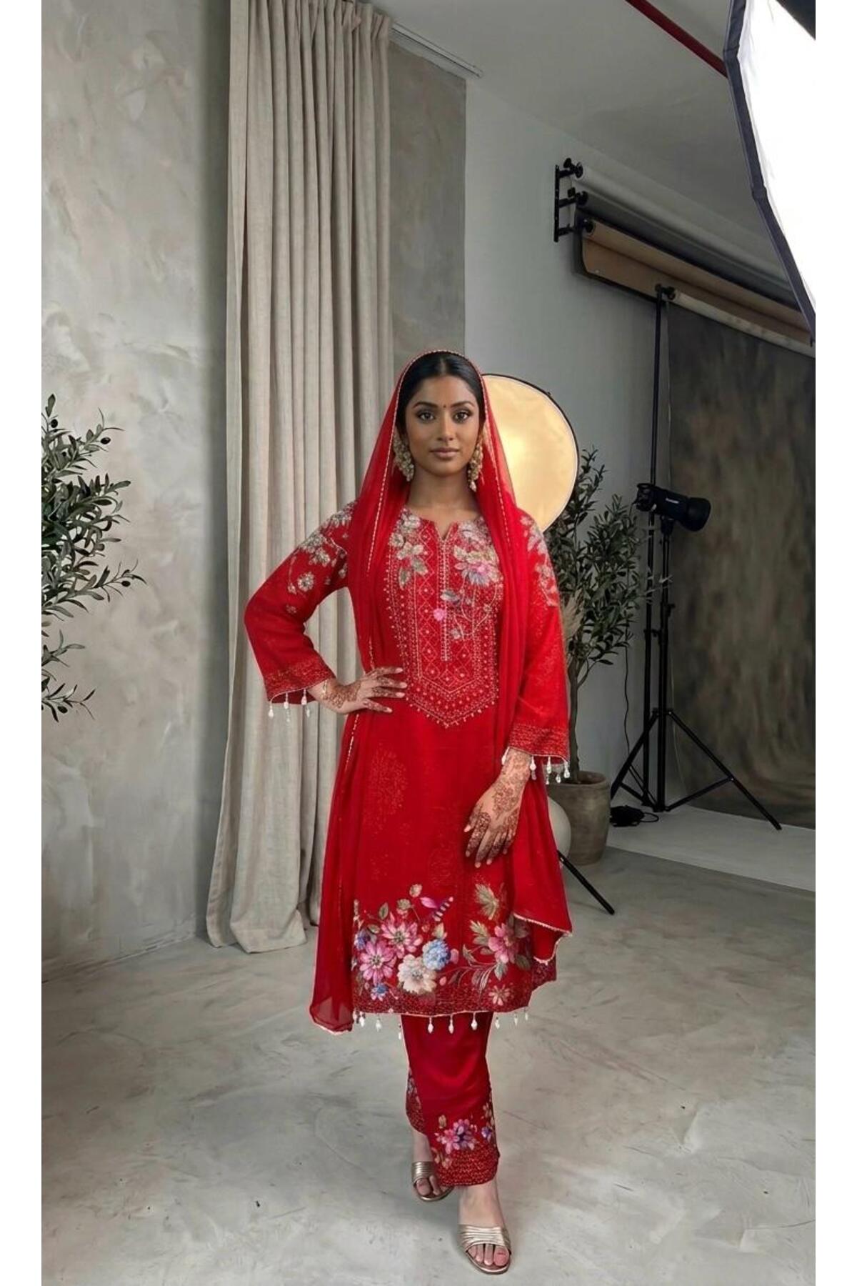 Sheen women 3 pc Suit