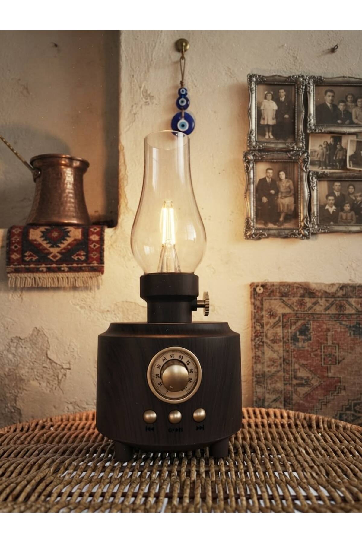 Gaz Lambası Görünümlü Nostaljik Radyo ve Buetooth Hoparlör / Başlıksız