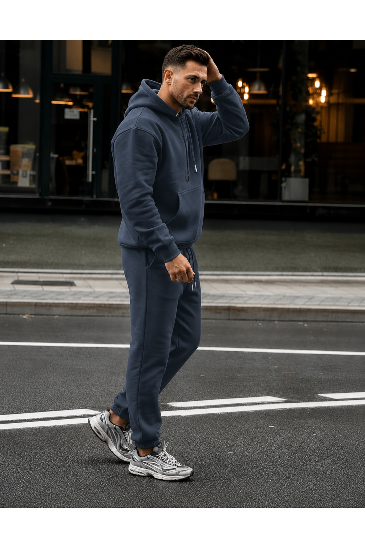 ERKEK 3 İPLİK KAPÜŞONLU JOGGER LASTİK PAÇA EŞOFMAN TAKIMI — خاکستری TYETK3I045 — تصویر 4 از 4