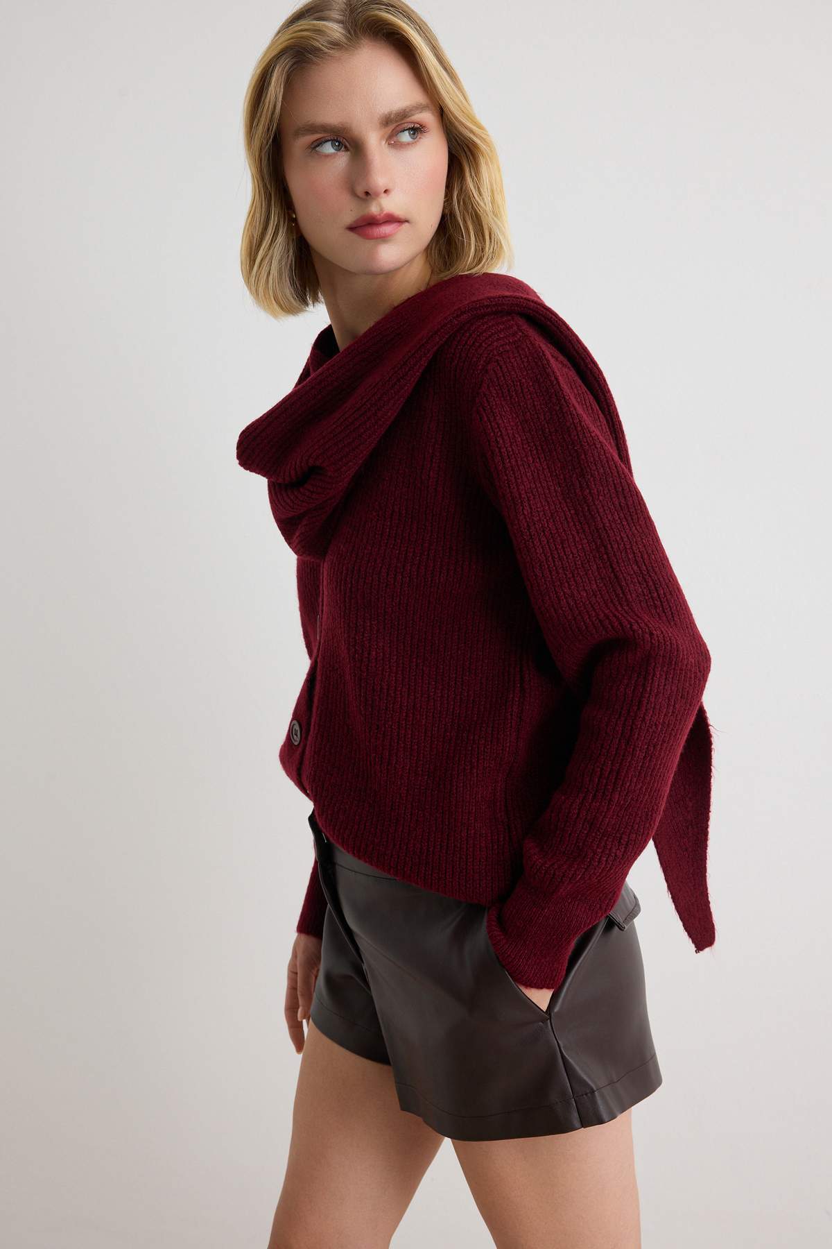 Trendyolmilla Bordo Çıkarılabilir Şal Detaylı Triko Hırka TWOAW27HI00071