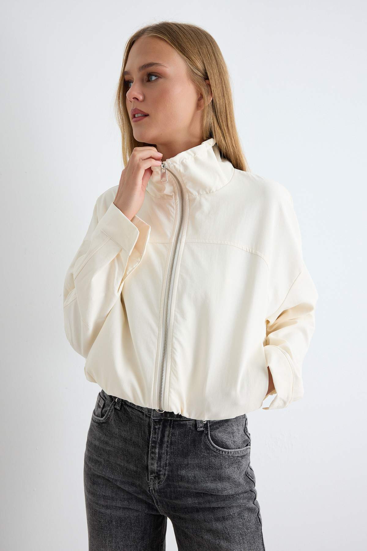 Trendyolmilla Ekru Regular Mont TWOAW27MO00093