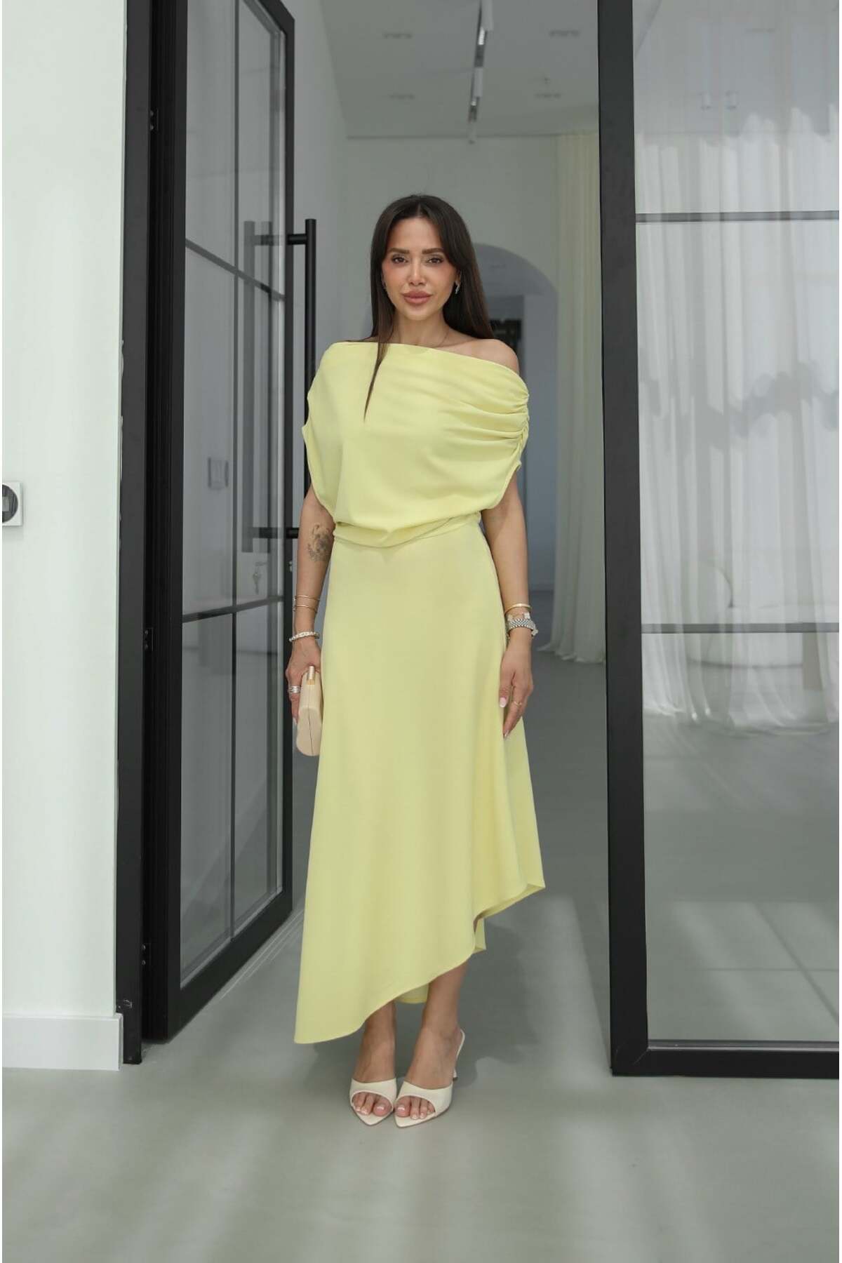 Long Dress with Yellow Shoulders Shirring Detail