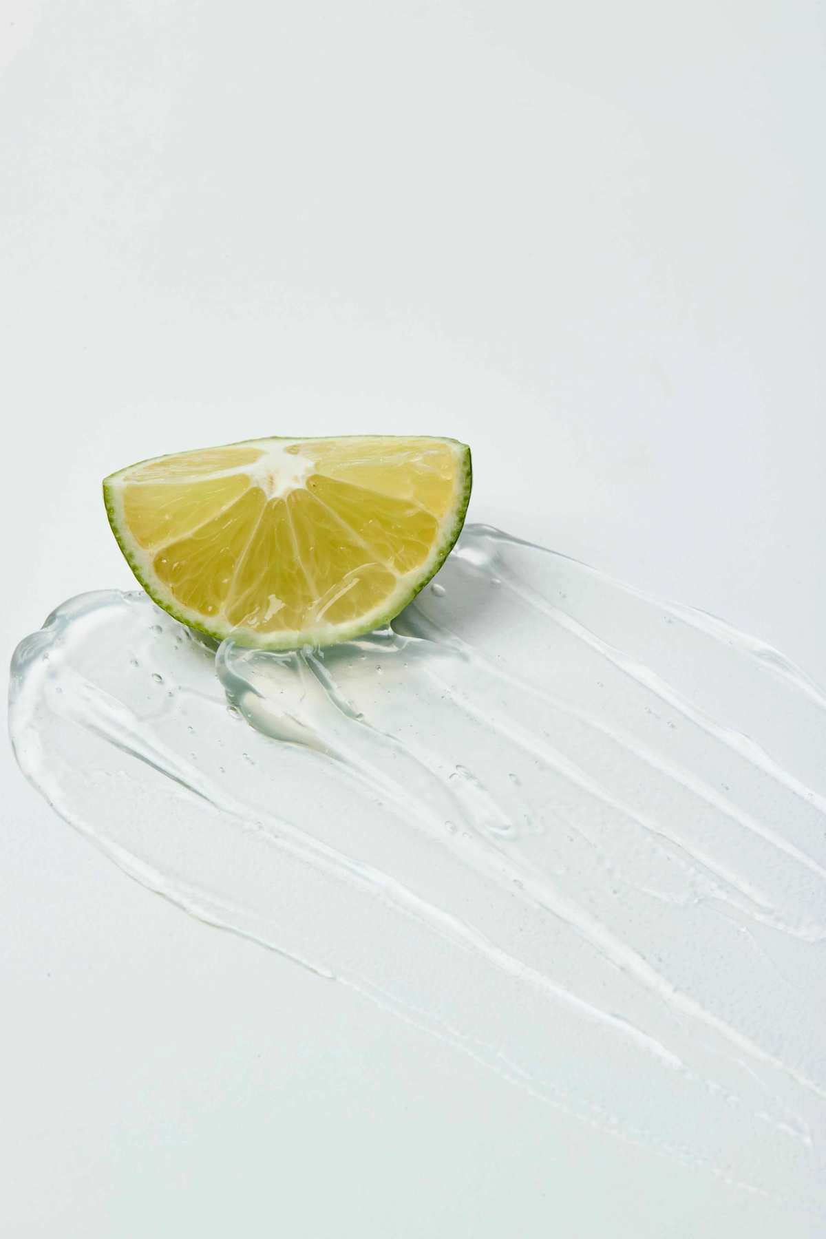 - Lime Moisture Mild Peeling Gel — OLUNLMMPG90 — تصویر 4 از 4