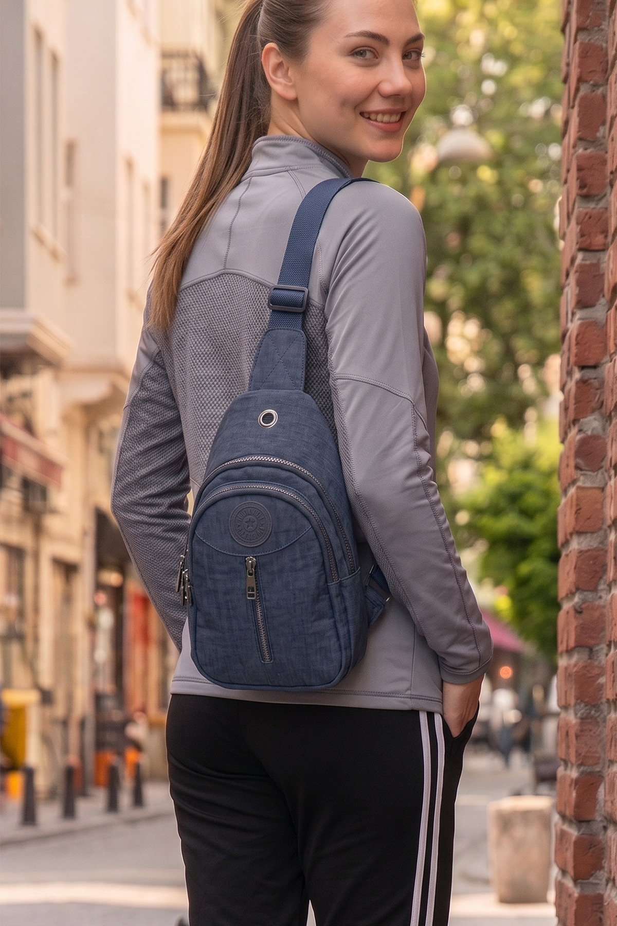 Luvenis Unisex Lacivert Krinkıl Body Bag Çapraz Omuz Ve Bel Çantası görsel 4