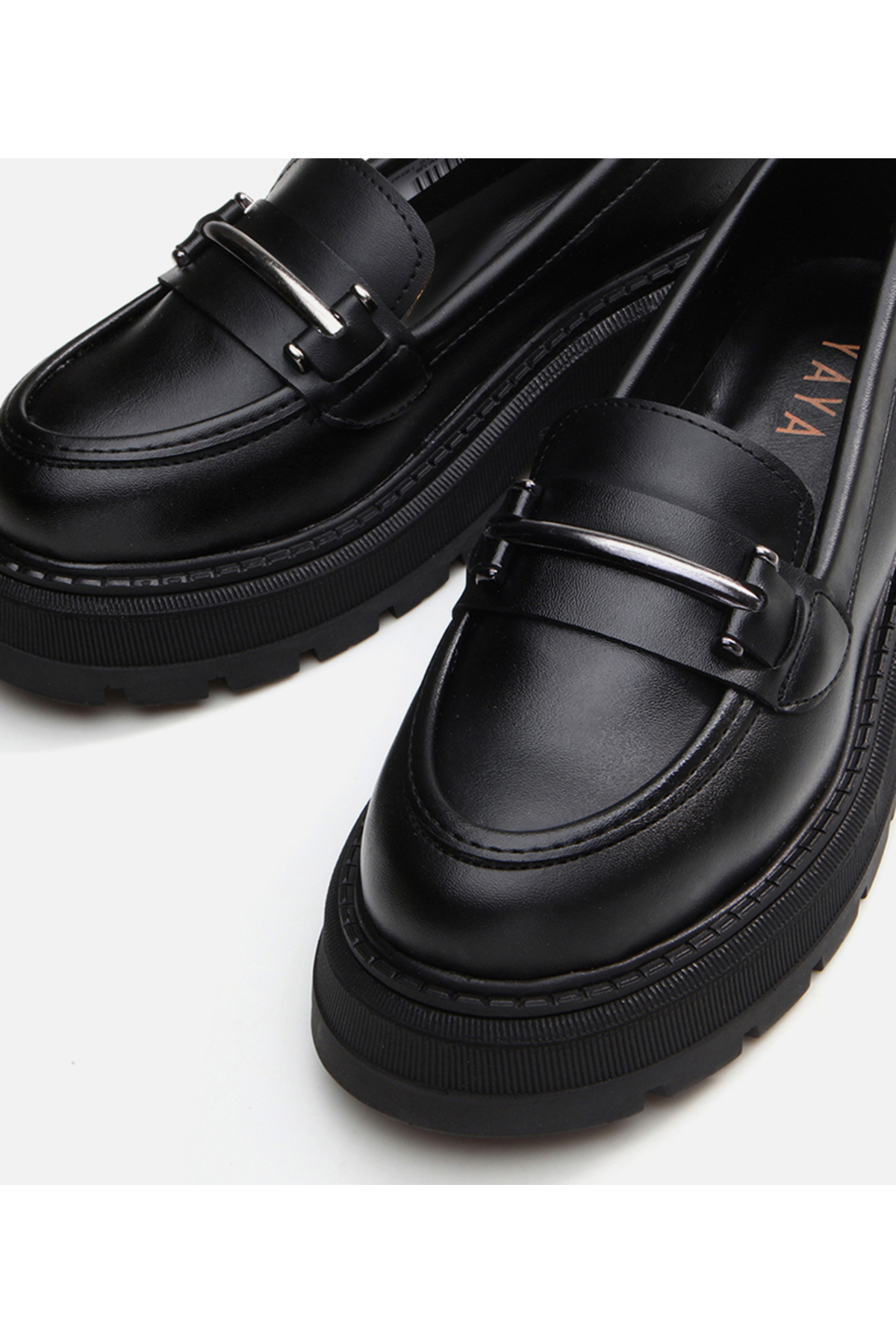 Yaya by Hotiç Kadın Siyah Yaya Loafer görsel 4