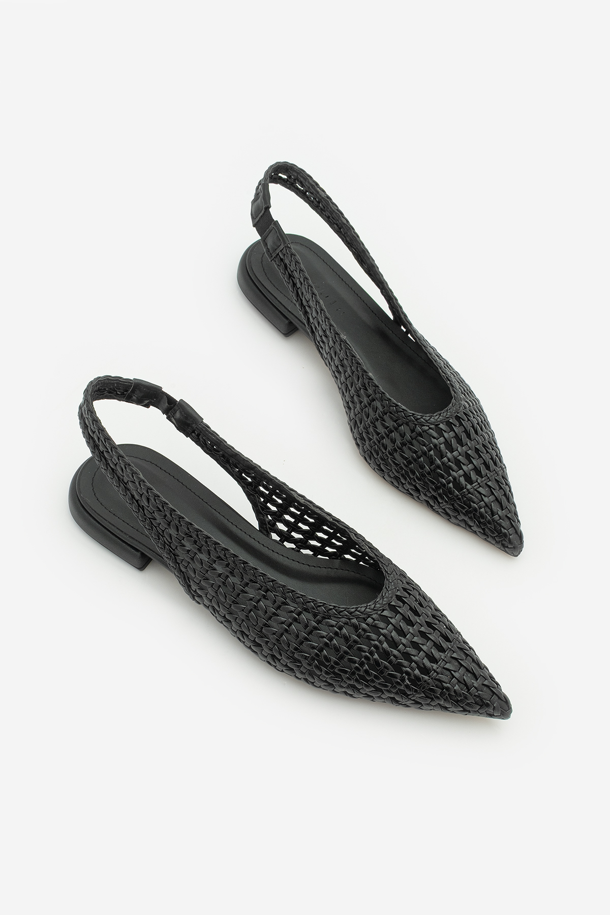 Women's Pointed Nose Hand Weave Open Back Shawl Casual Flats Kunves Black