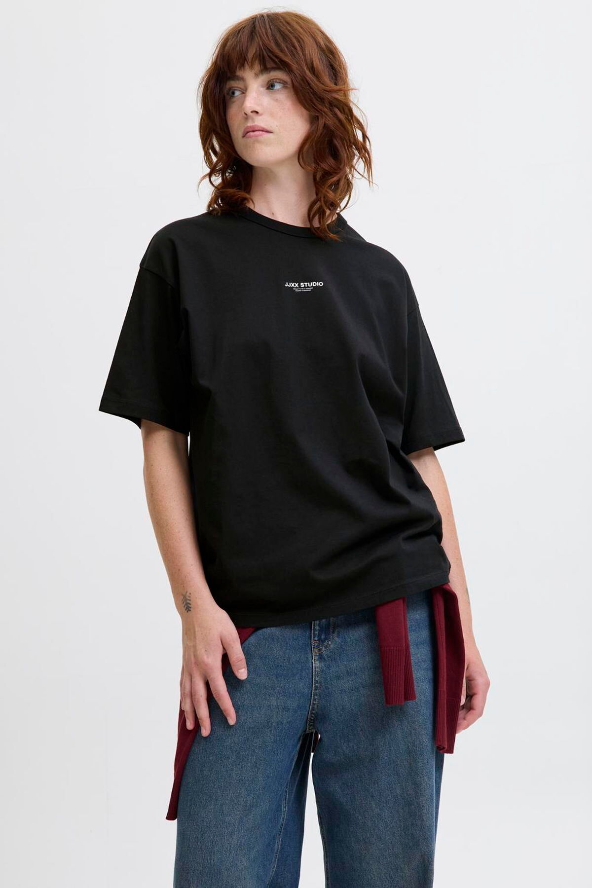 Kadin Gögüs Baskili Loose Fit Bisiklet Yaka Tisört - Studio