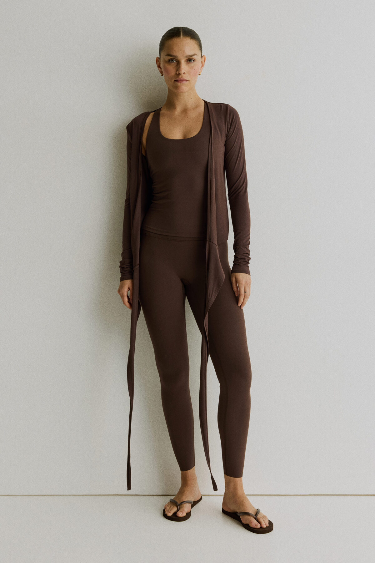 H&M Modal Anvelop Spor Üstü görsel 3