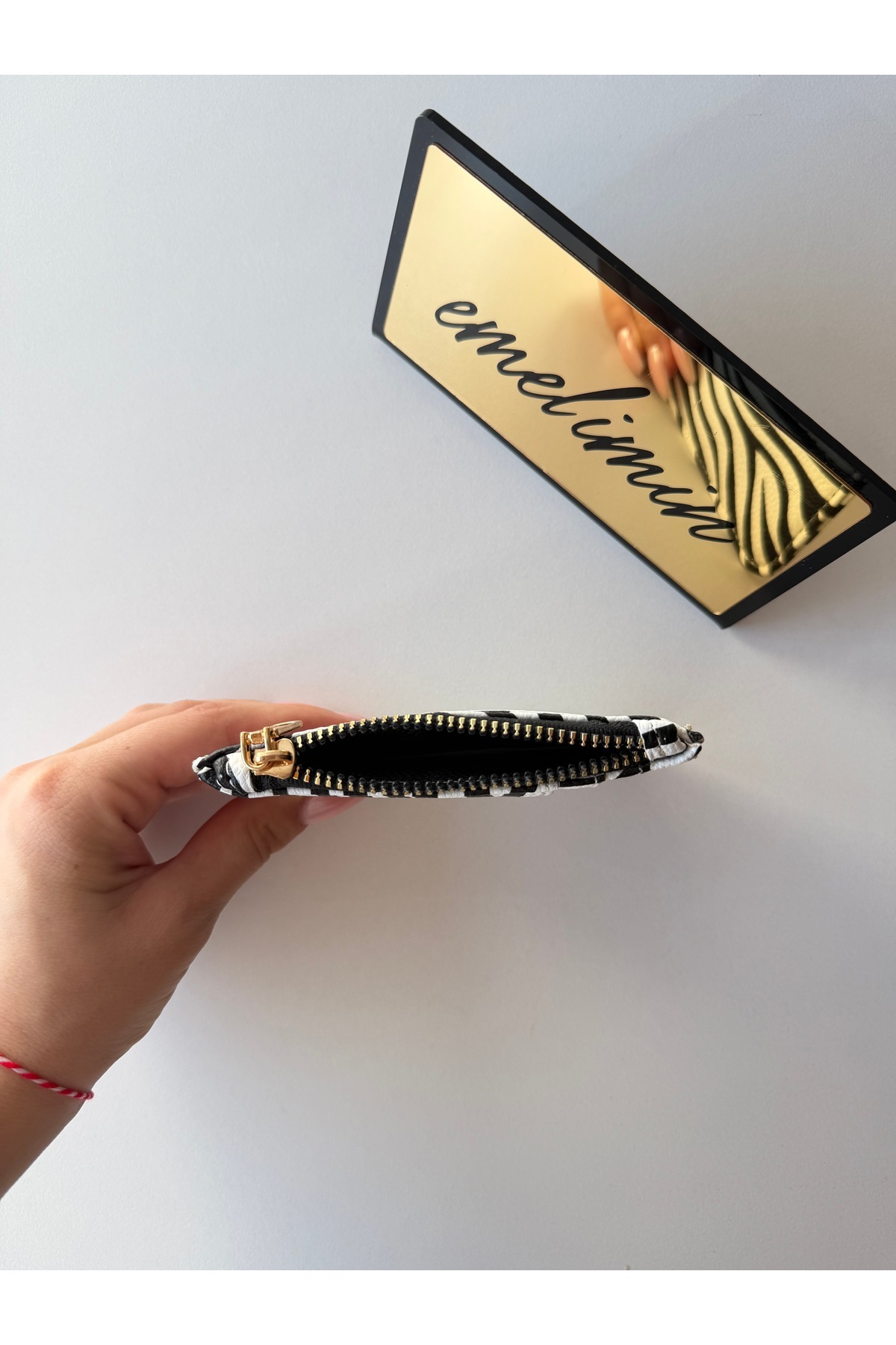 emelimin Kadın Zebra Fermuarlı Kartlık Desenli Mini Cüzdan Çok Bölmeli görsel 4