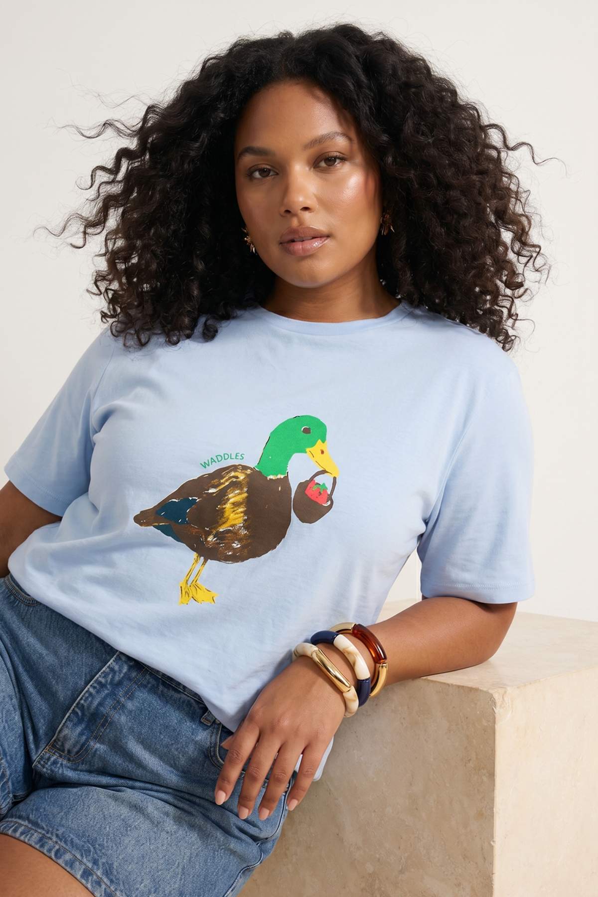 Trendyolmilla Curve Açık Mavi Ördek Baskılı Relaxed Fit Büyük Beden T-shirt TBBSS26BF00039