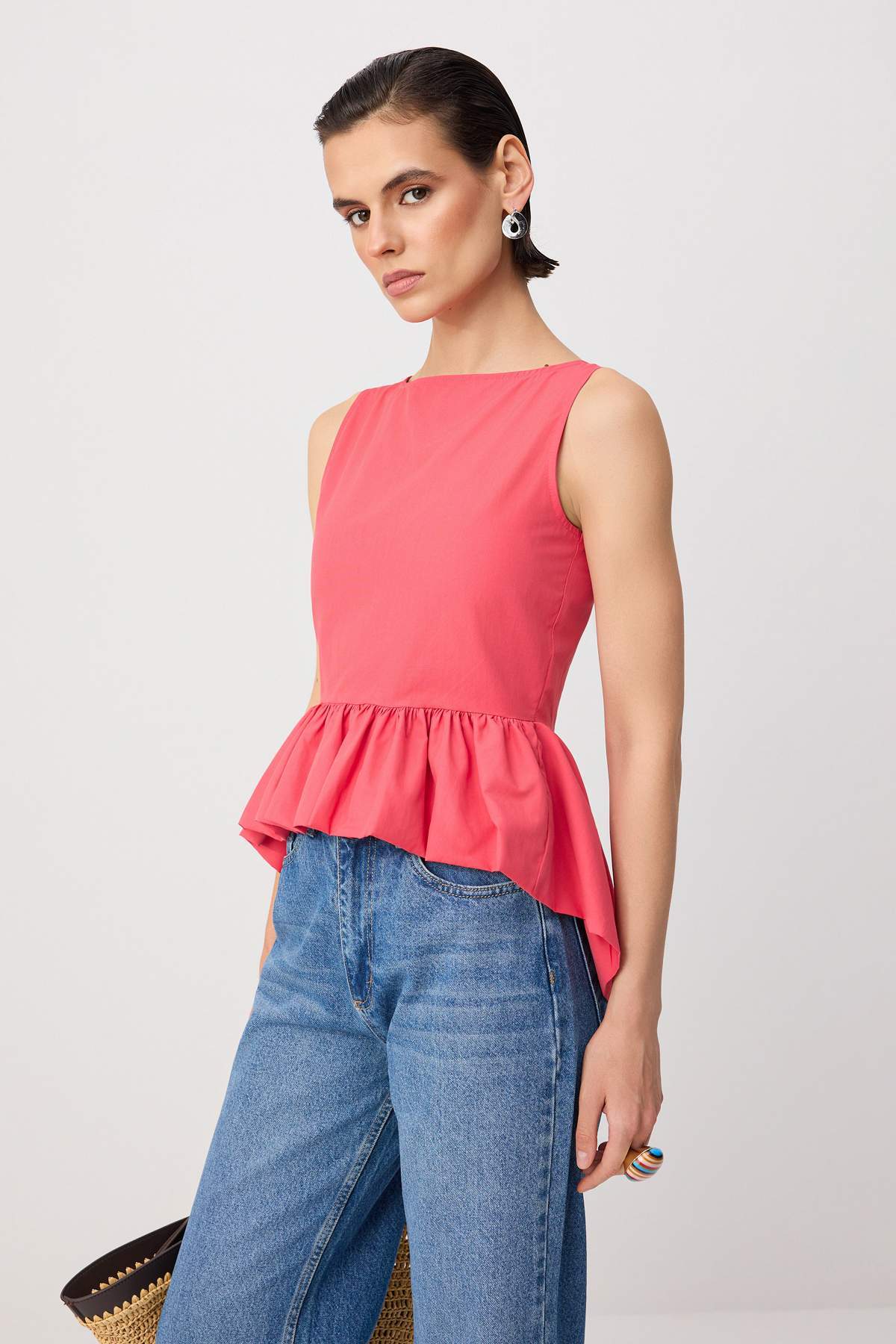 Trendyol Kollektion Granatapfelblüten-gewebte Peplum-Bluse TWOSS26BZ00631