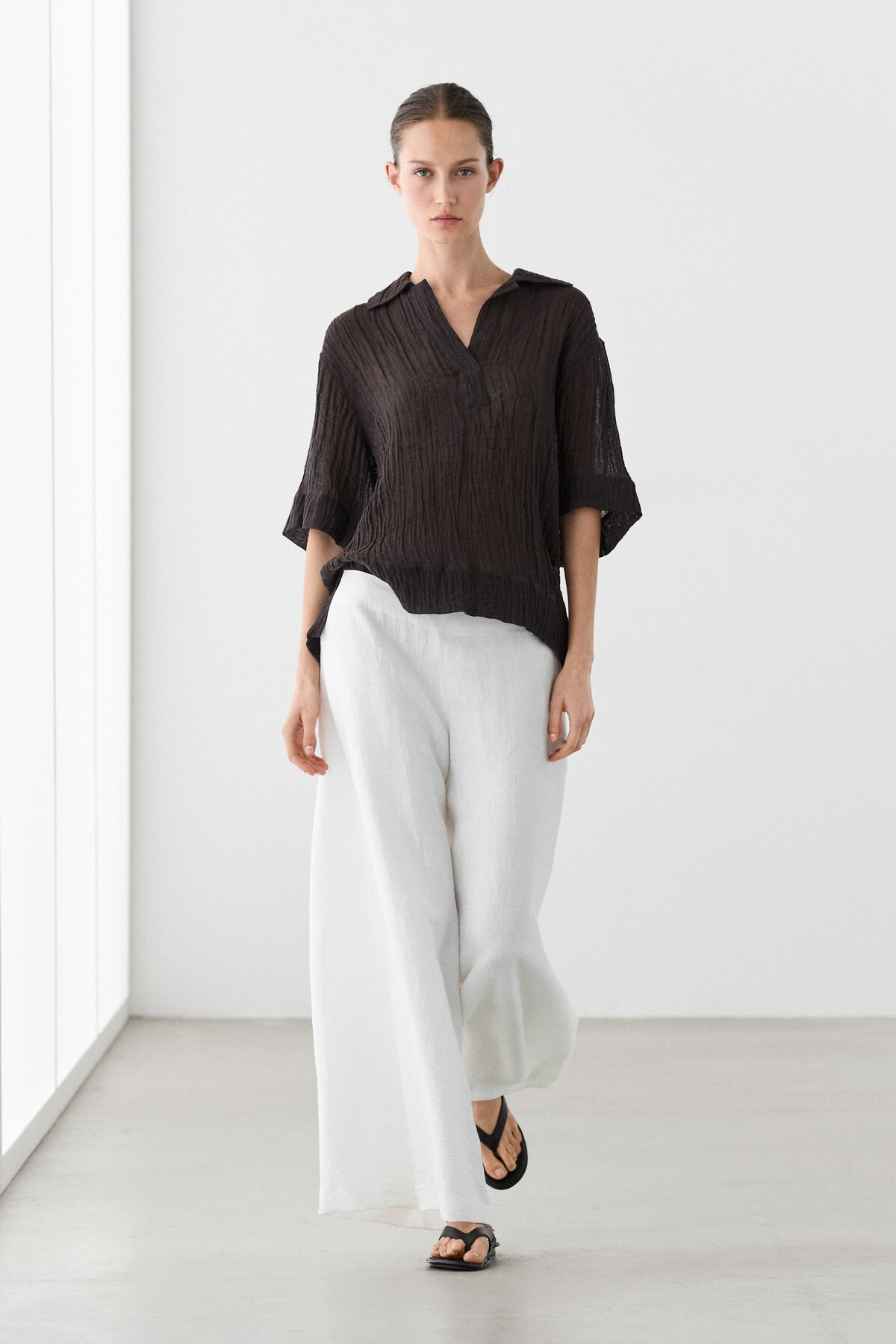 Loose linen blend polo blouse