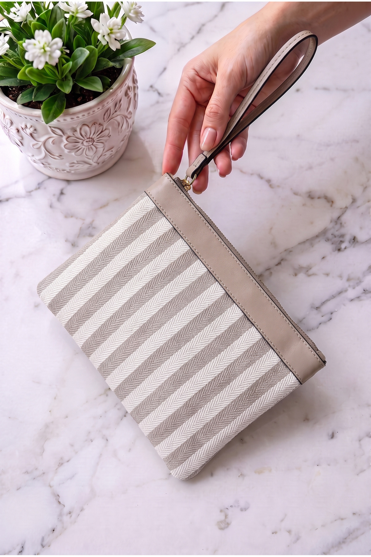 Sofia Kanvas Çizgili Kadın Portföy & Clutch El Çantası Vizon