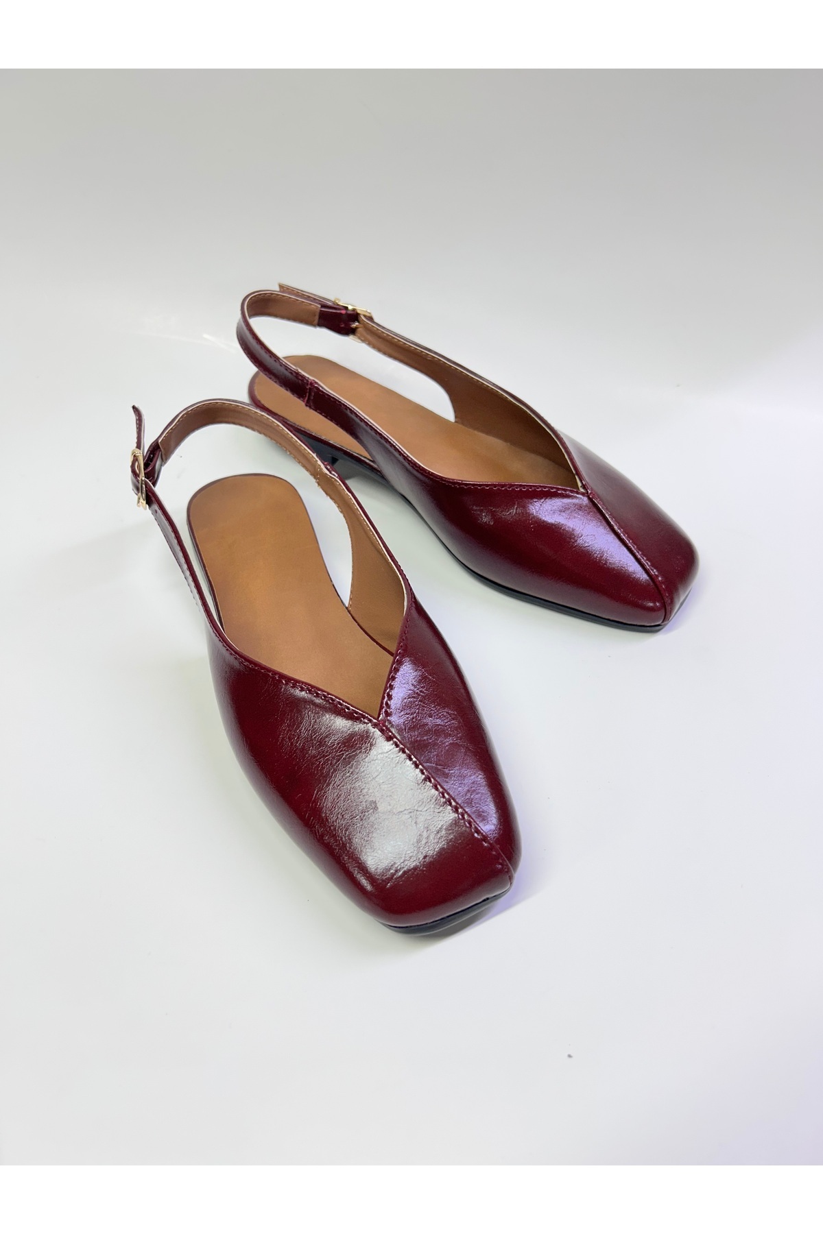 azza shoes BİANCA KADIN KARE KALIP PARLAK ARKASI AÇIK TOKA DETAYLI ZARİF ŞIK GÜNLÜK BABET görsel 5