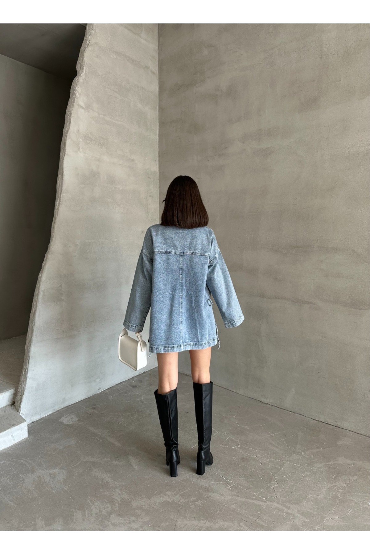 Esra Butik78 Açık Mavi Yıkamalı Oversize Kot Ceket Çift Cepli Salaş Denim Ceket görsel 8