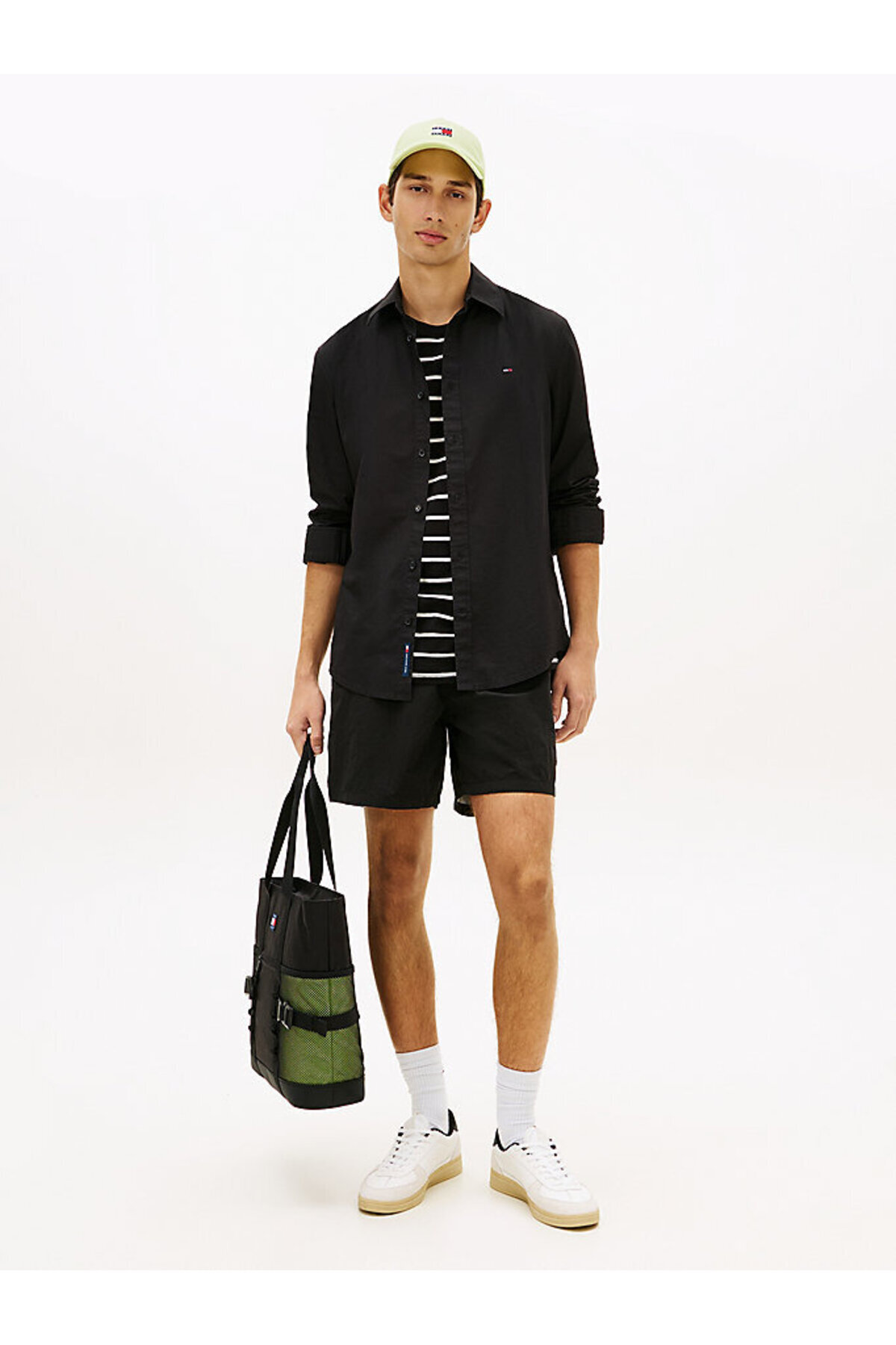 Erkek TJM Regular Fit Poplin Gömlek — مشکی DM0DM22026BDS — تصویر 3 از 5