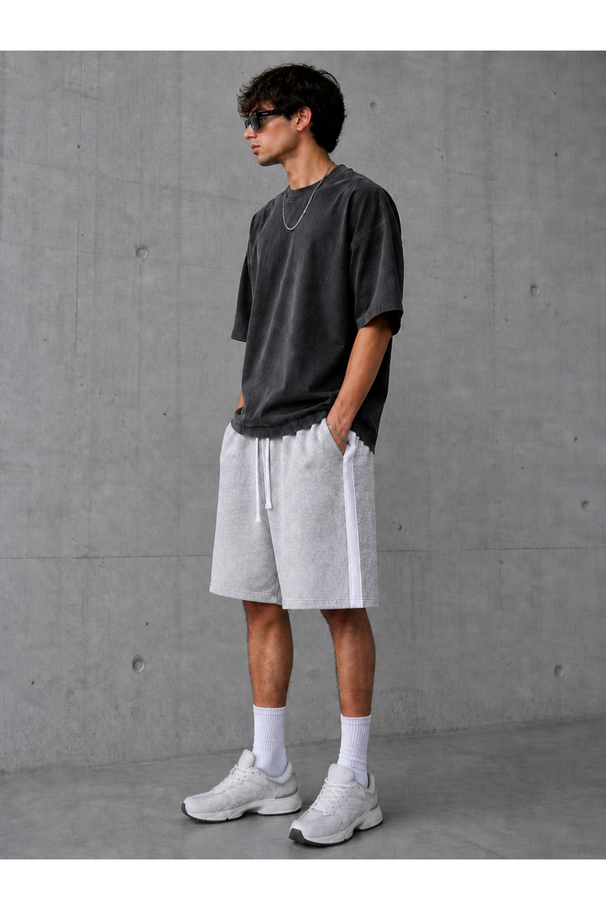 luci sports Men's Lycra Combed Cotton Striped Detail Shorts