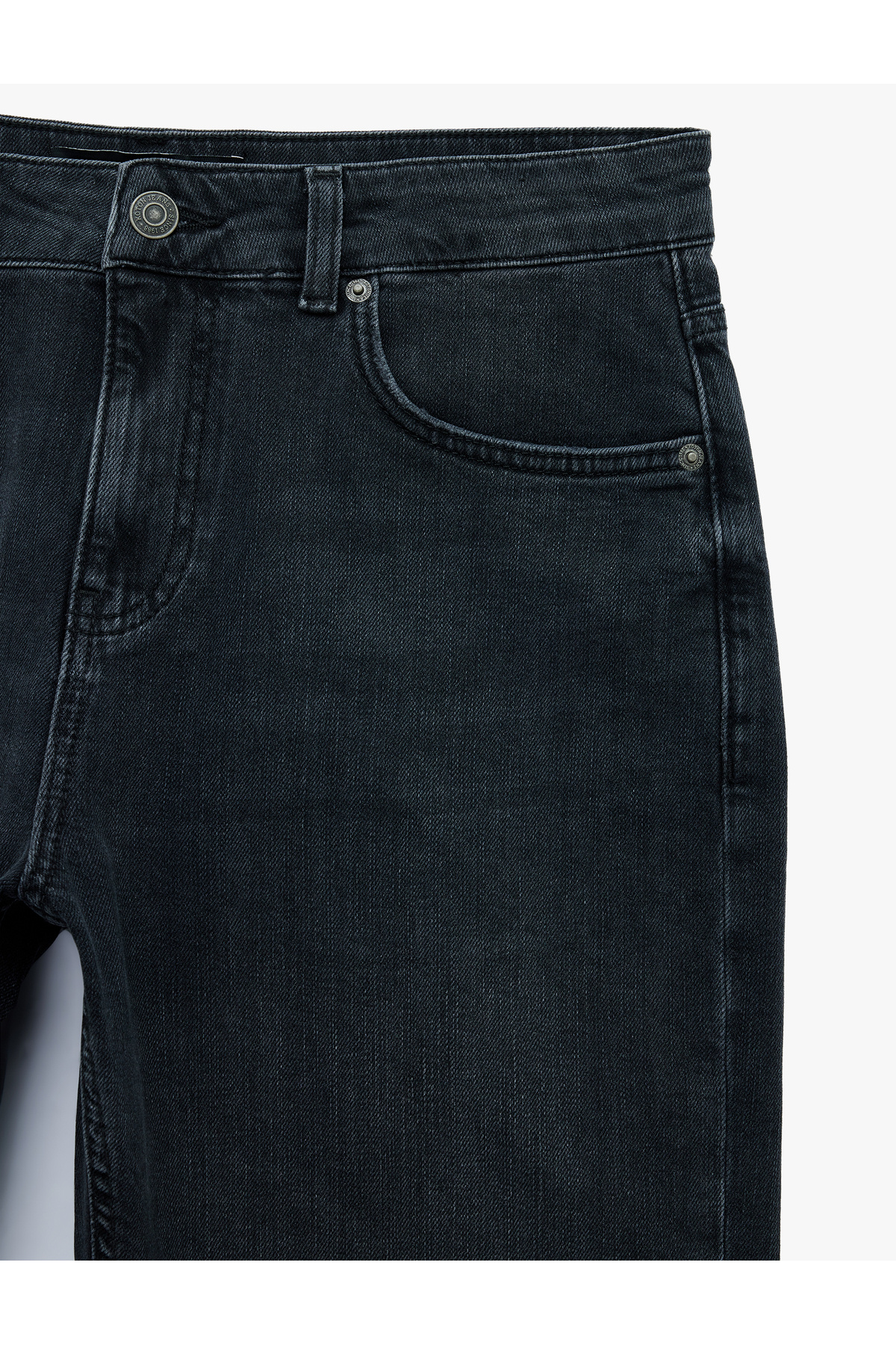 Koton Normal Bel Pamuklu Cepli Bermuda Slim Fit Jean Şort görsel 5