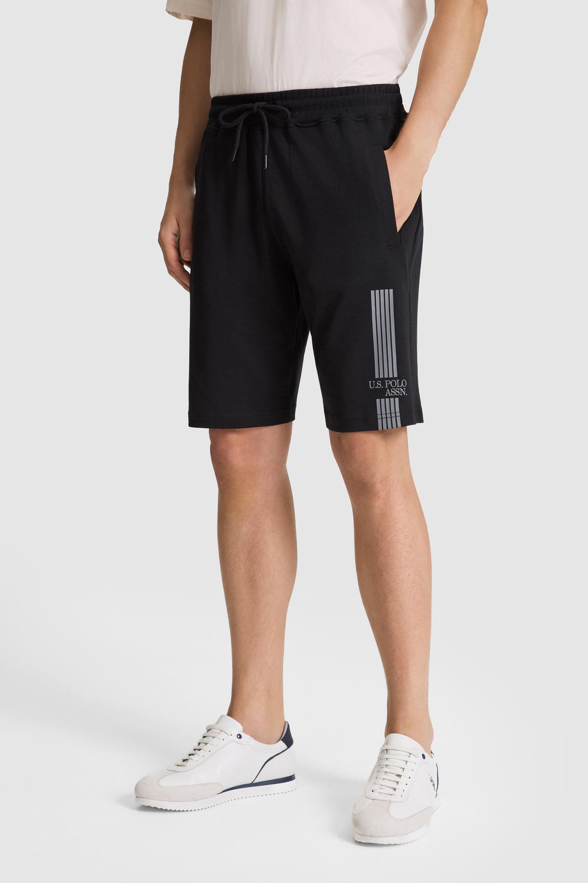 U.S. Polo Assn. Erkek Siyah Örme Şort 50327204-VR046 görsel 4