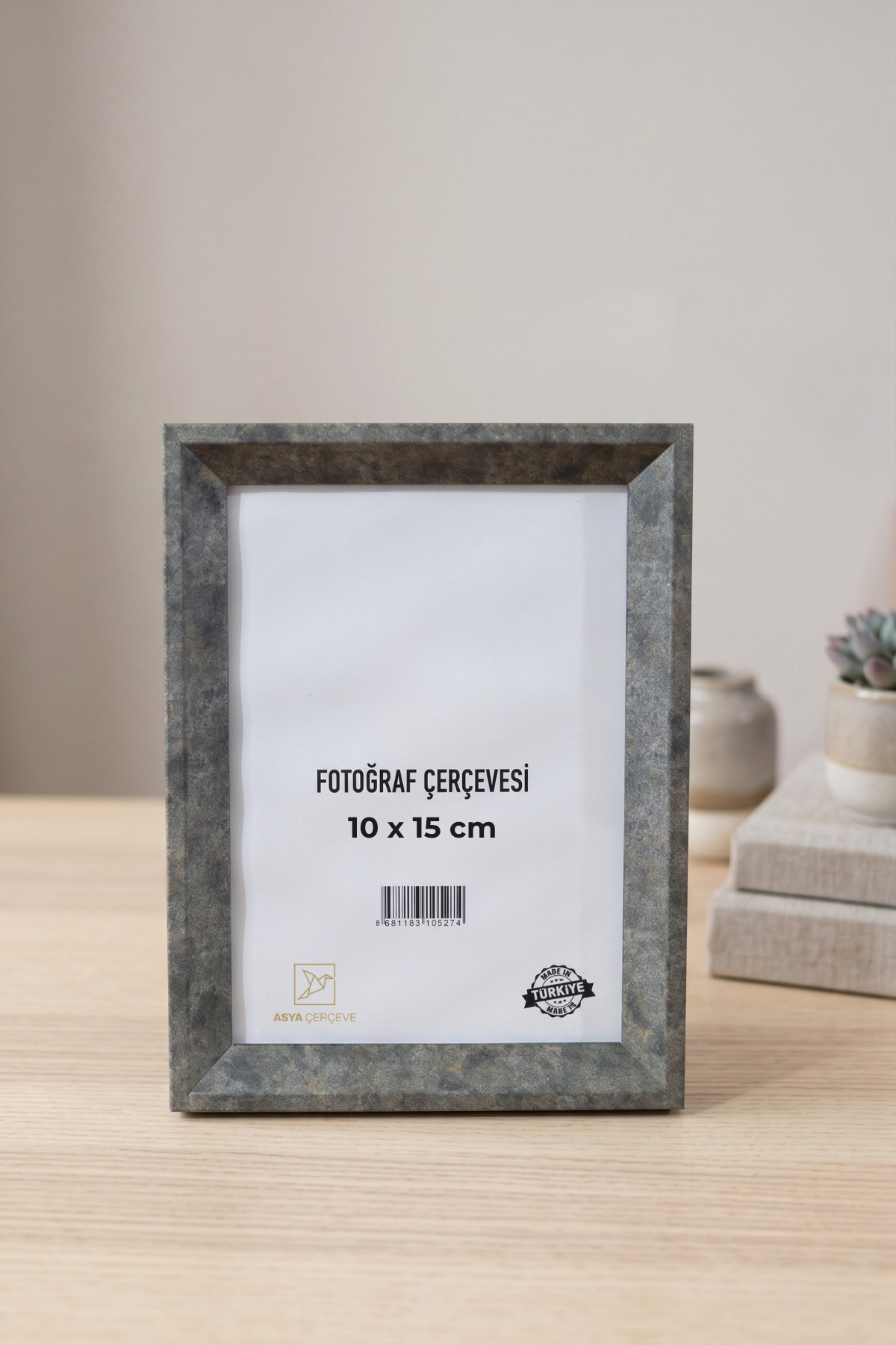 Piramit Serisi – Gri