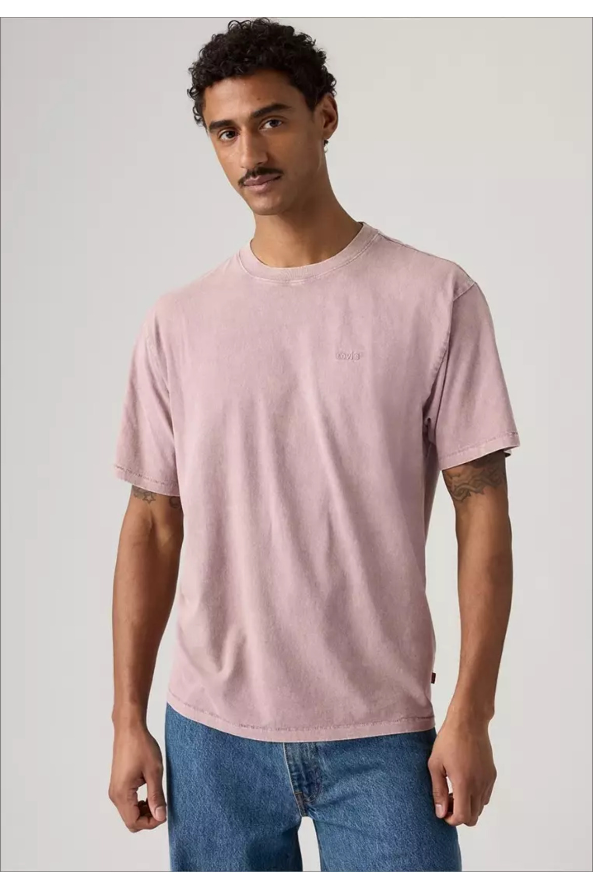 تی شرت مردانه طرح Vintage مدل Tab قرمز A0637-0217 لیوایز تی شرت Levi's