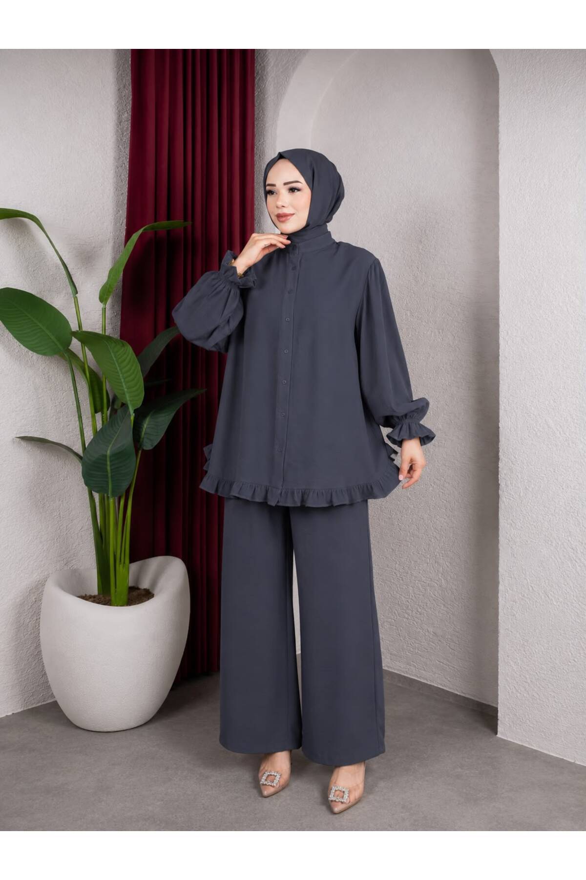 HİRA LİFE FASHİON Kadın Çilek Kumaş Dik Yaka Düğmeli Fırfır Detaylı Tesettür Tunik Pantolon İkili Takım görsel 5