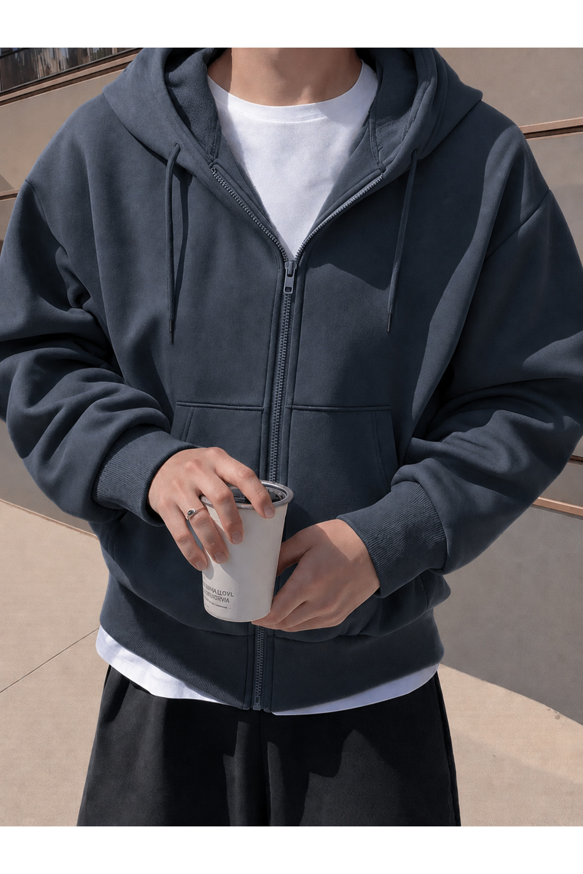 YAKAMEL ERKEK 3 İPLİK FERMUARLI KAPÜŞONLU OVERSİZE RAHAT SWEATSHIRT HIRKA görsel 2