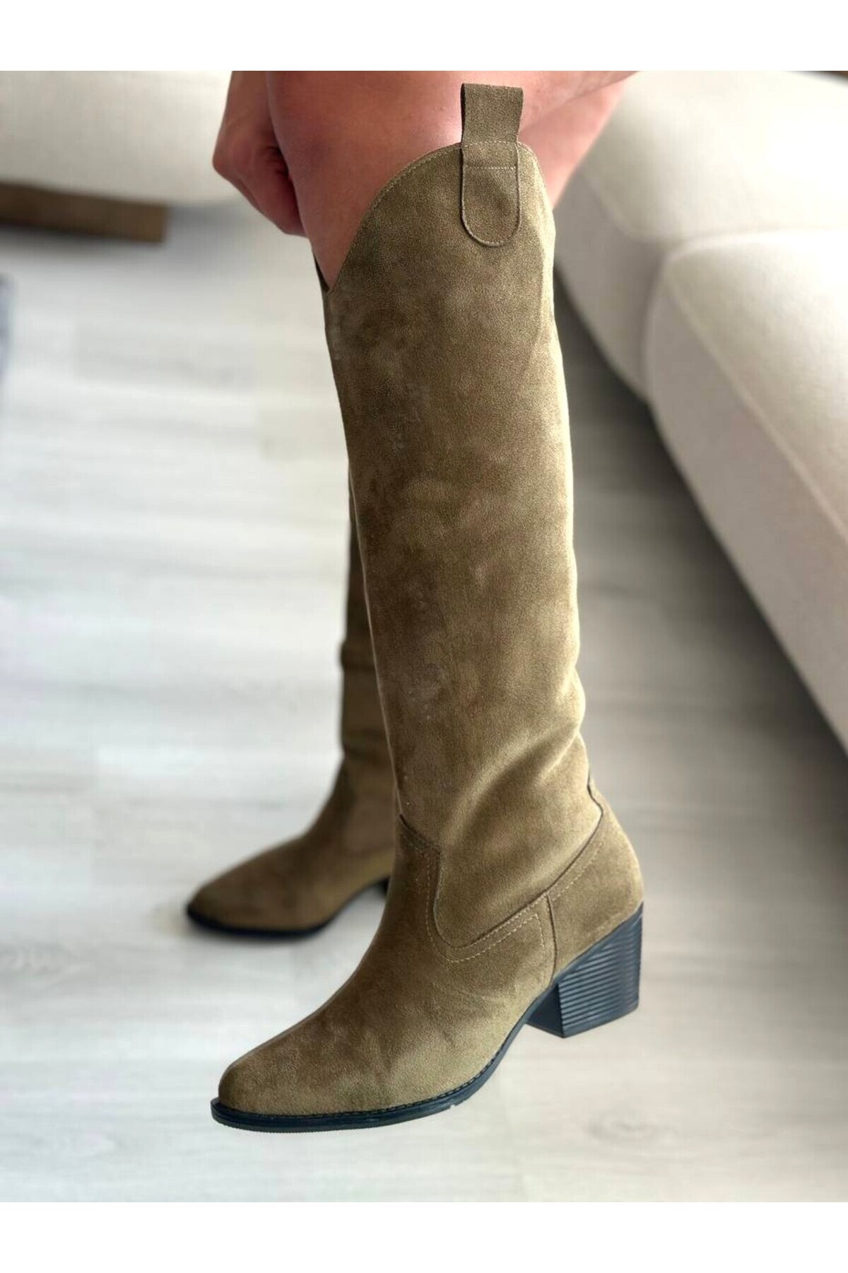 SHOEBOURNE Haki Süet Western Tarzı Dizaltı Uzun Kadın Çizme görsel 3