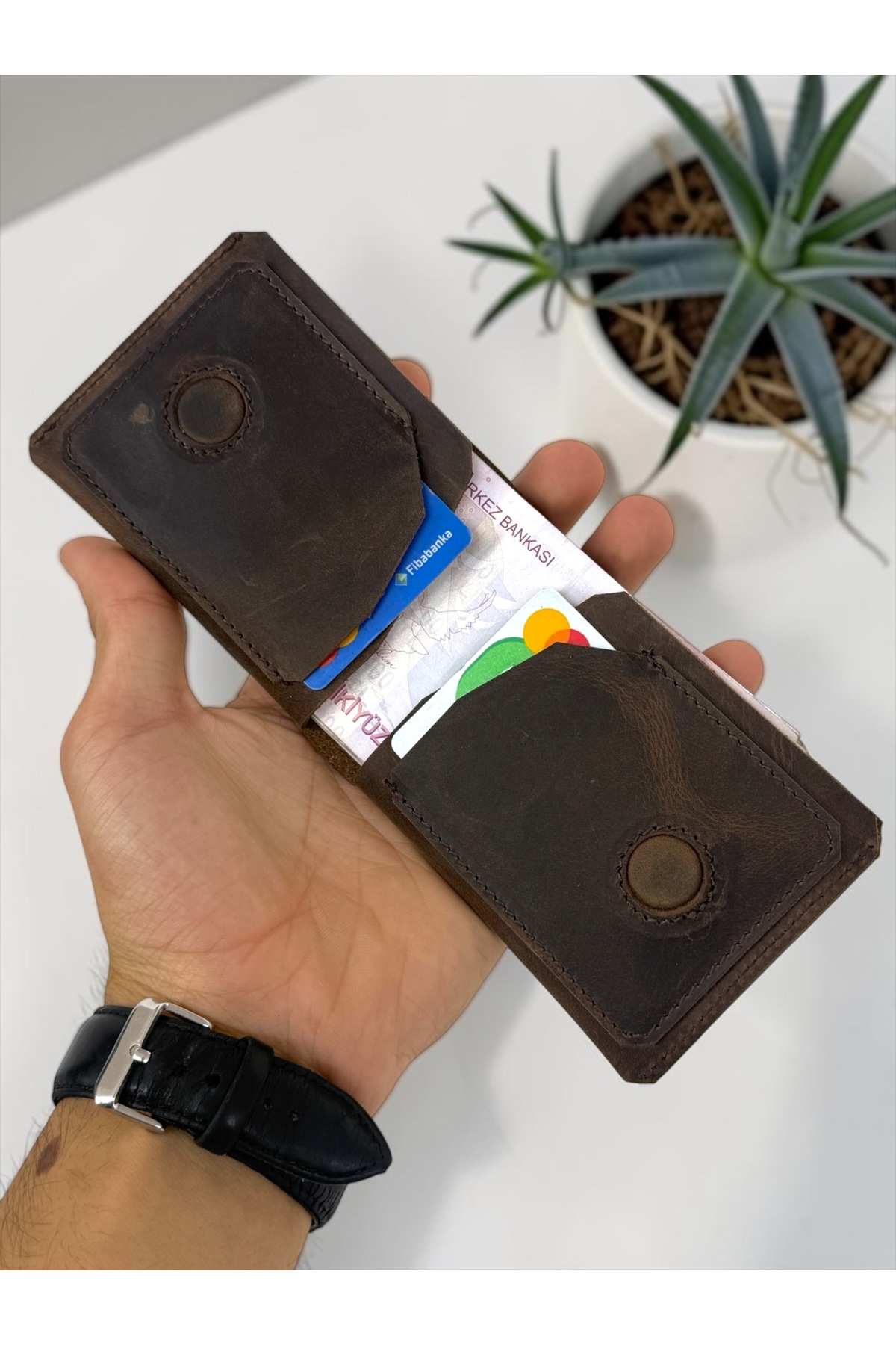 BeeBlack %100 Hakiki Deri CLARK Model Erkek Cüzdan - Mıknatıslı Şık Minimalist Cüzdan görsel 5