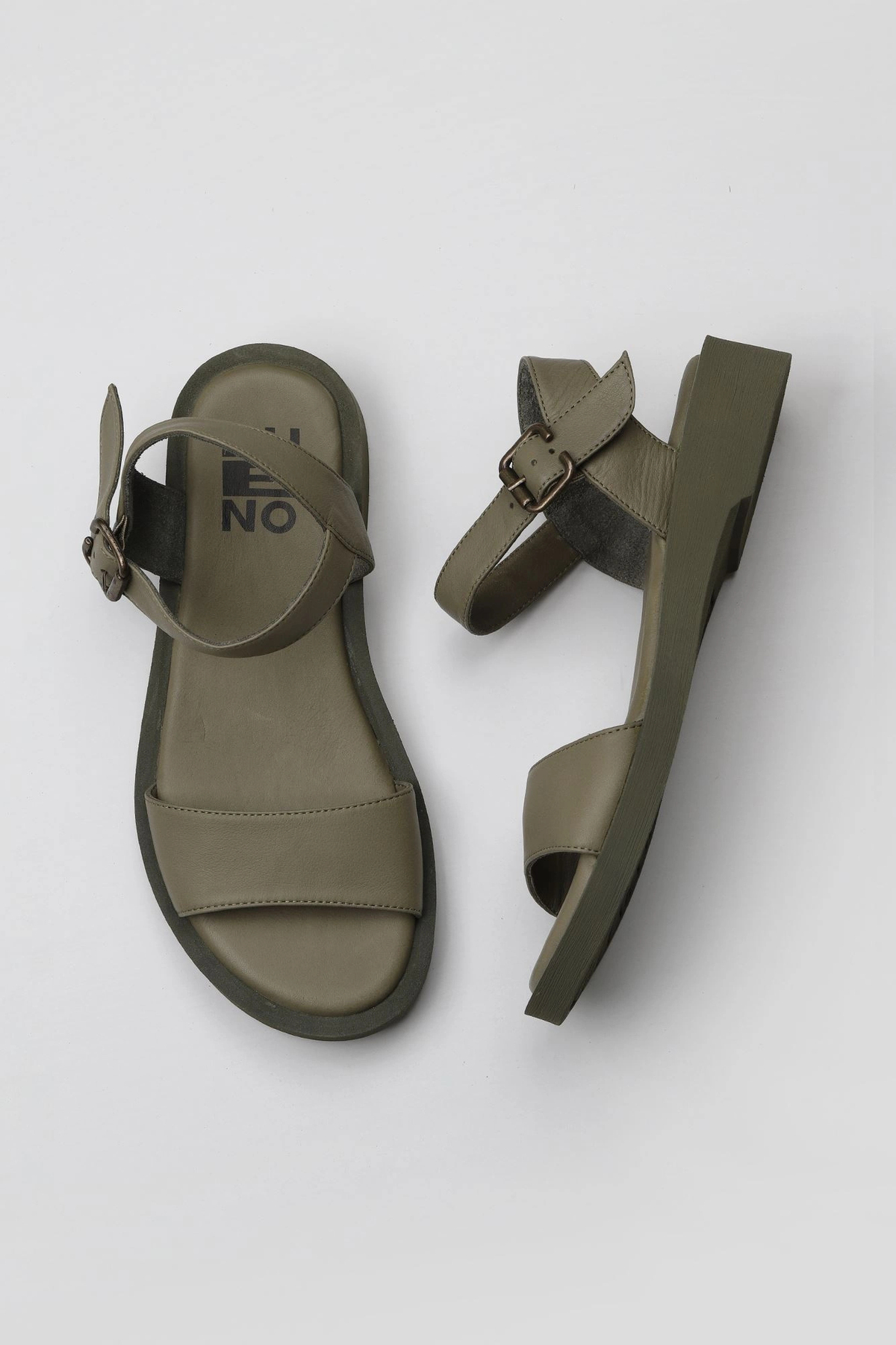 Khaki Women's Leather Flat Sandals 01wy2900