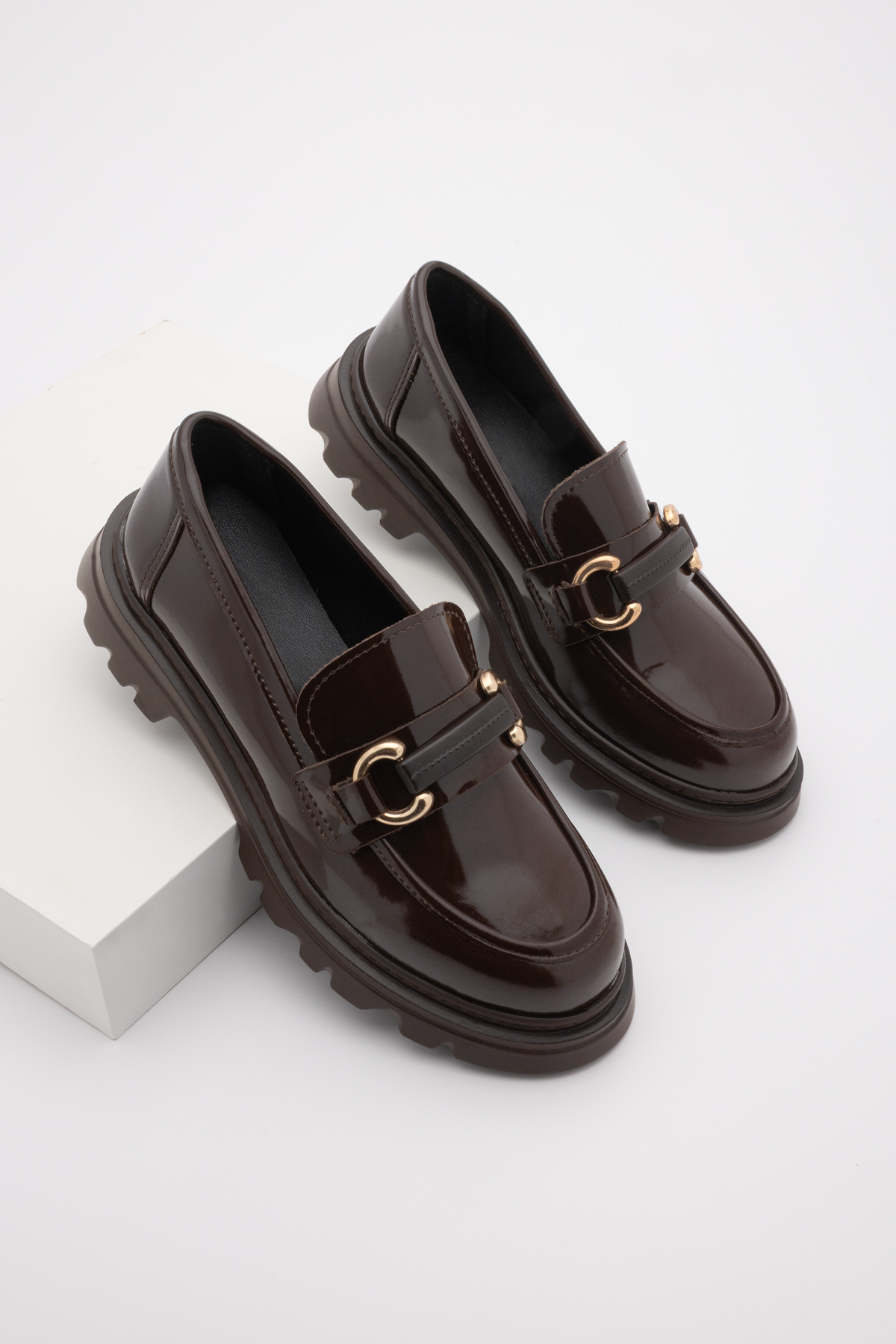 Marjin Kadın Loafer Yüksek Taban Tokalı Günlük Ayakkabı Kinles Kahve
