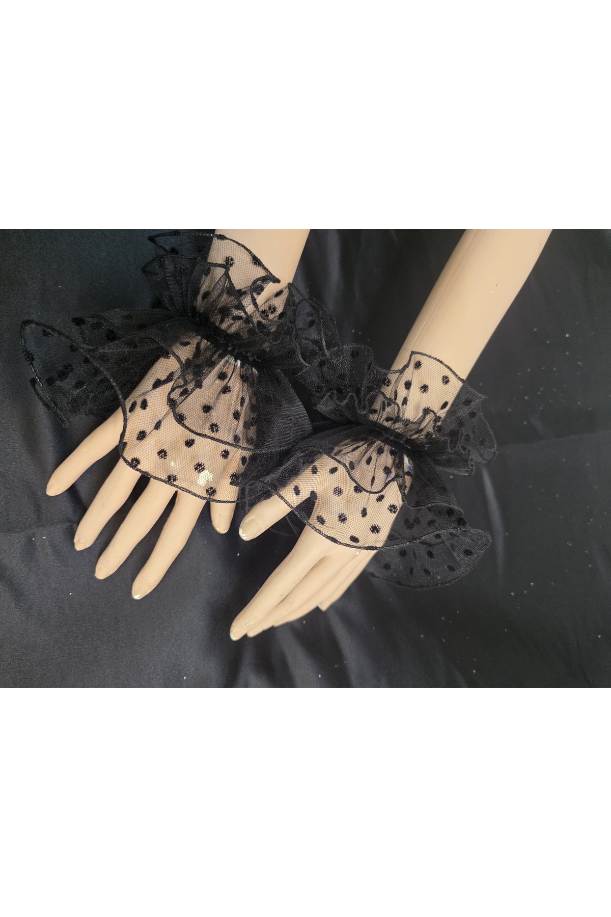 es moda shop Bukle puantiyeli tül manşet bileklik siyah görsel 3