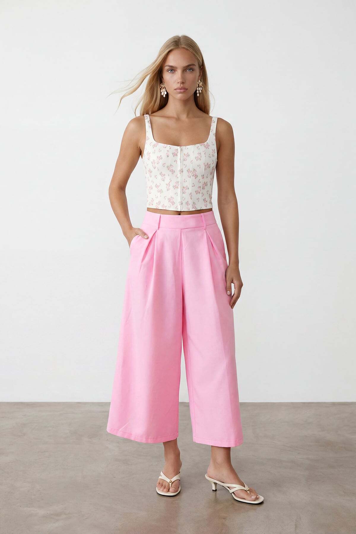 Pink Double Pocket Pleated Waist Lined Poplin Capri Pants Alc-X15518
