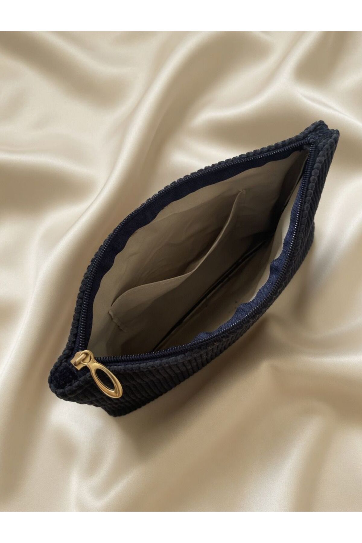 VELORİA BAG & SCARF Veloria Bag Zigzag clucth çanta DOKUMA KUMAŞ ve KORUMA PEDİ içeren İpad tablet taşıma çantası 21x25 cm iç kapasite görsel 2