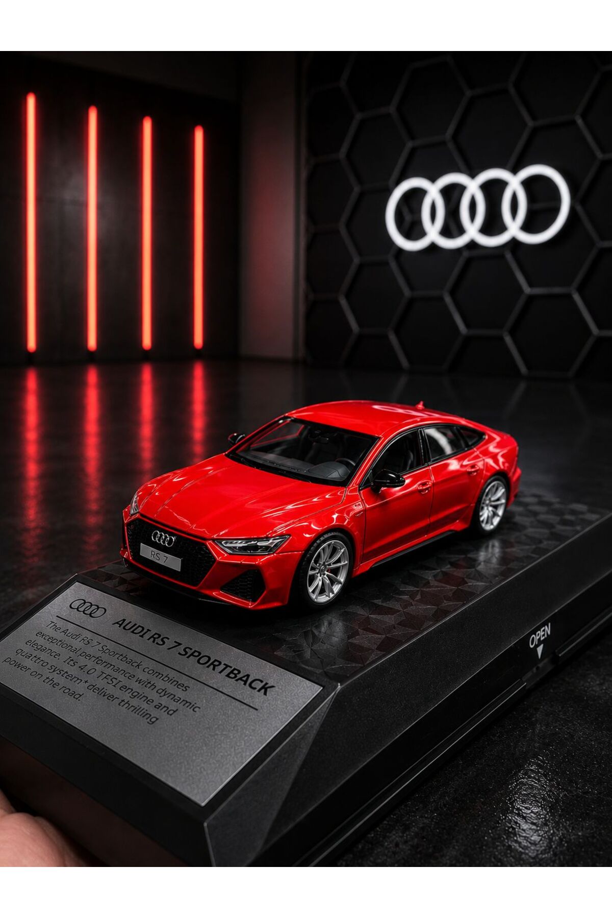 BLUEMOONさま専用】1/18 MOTORHELIXアウディ RS7 BLUEMOONさま専用】1