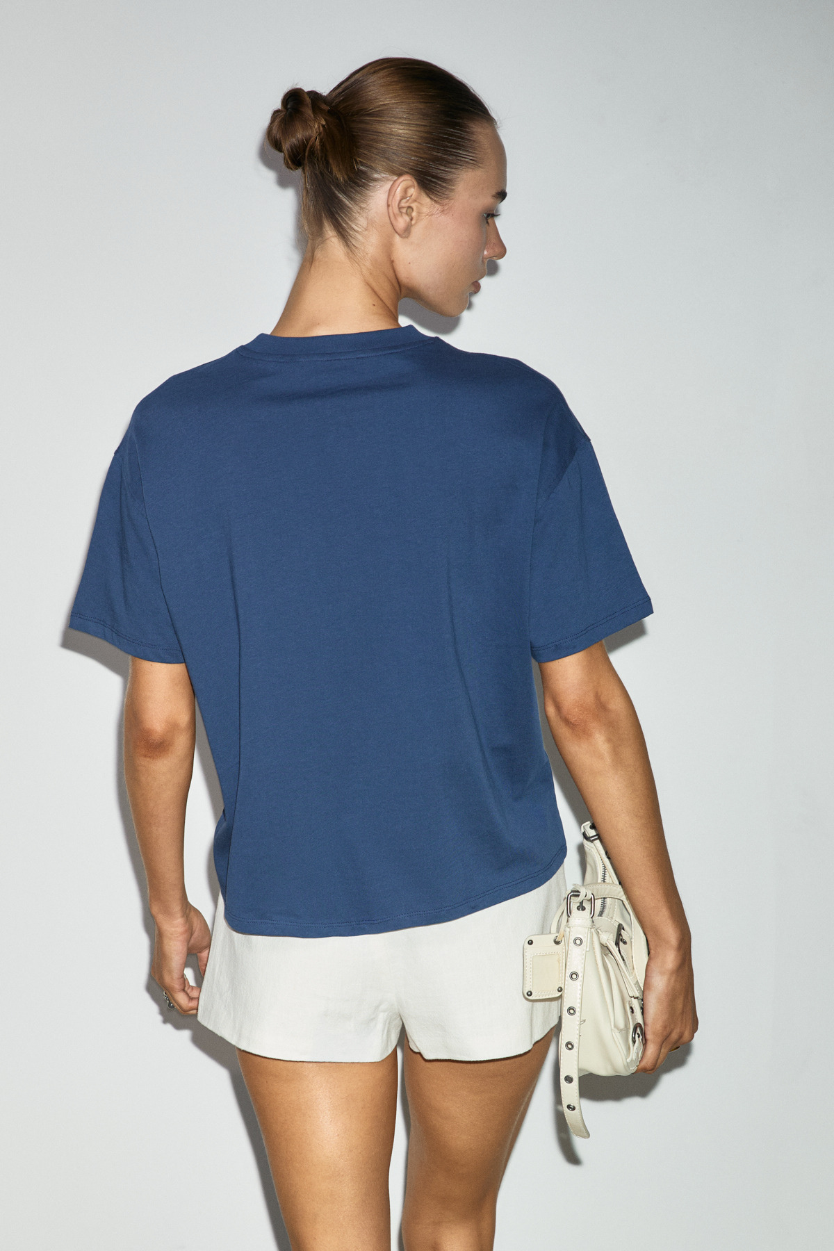 GRIMELANGE CASCAIS Kadın %100 Organik Pamuklu Patch Detaylı Regular Fit Lacivert T-Shirt görsel 5