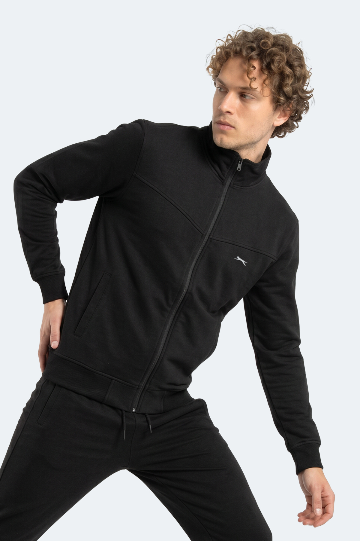 Slazenger BOOST GEAR Erkek Fermuarlı Dik Yaka Cepli Siyah Eşofman Takımı görsel 7
