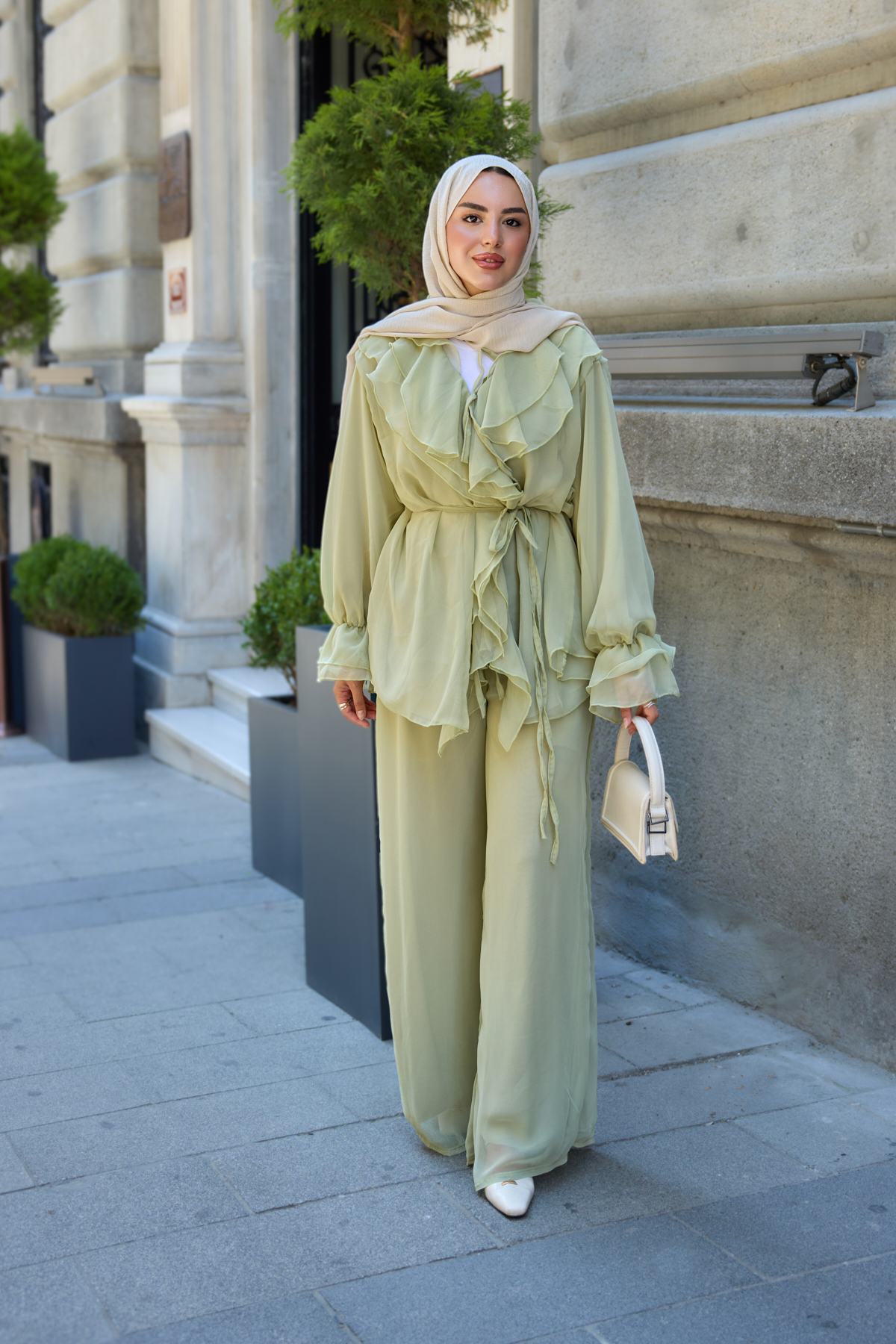 LOCCO Women's Ruffle Detail Waist Tie Chiffon Suit Green