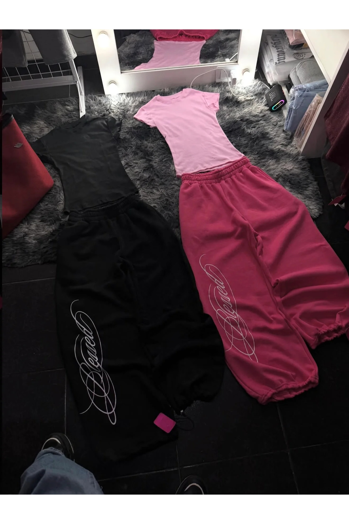 Violon Siyah Blessed Baskılı Script Detaylı Baggy Crop&Eşofman Takımı görsel 6