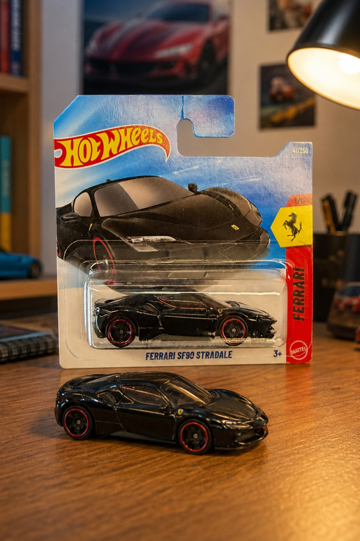 HOT WHEELS Ferrari Sf90 Stradale - Ferrari Special Series Metal Toy Car