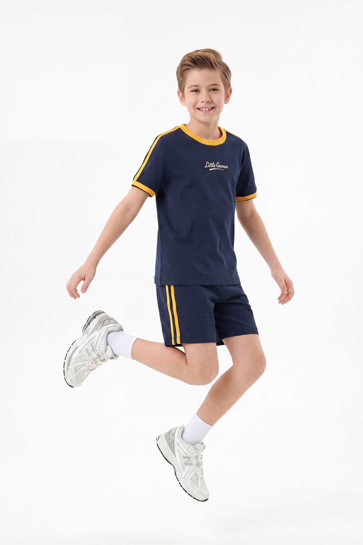 Trendyolmilla Kids Lacivert Düz Spor Temalı Örme Erkek Çocuk Alt - Üst Takım TKDSS26AU00052