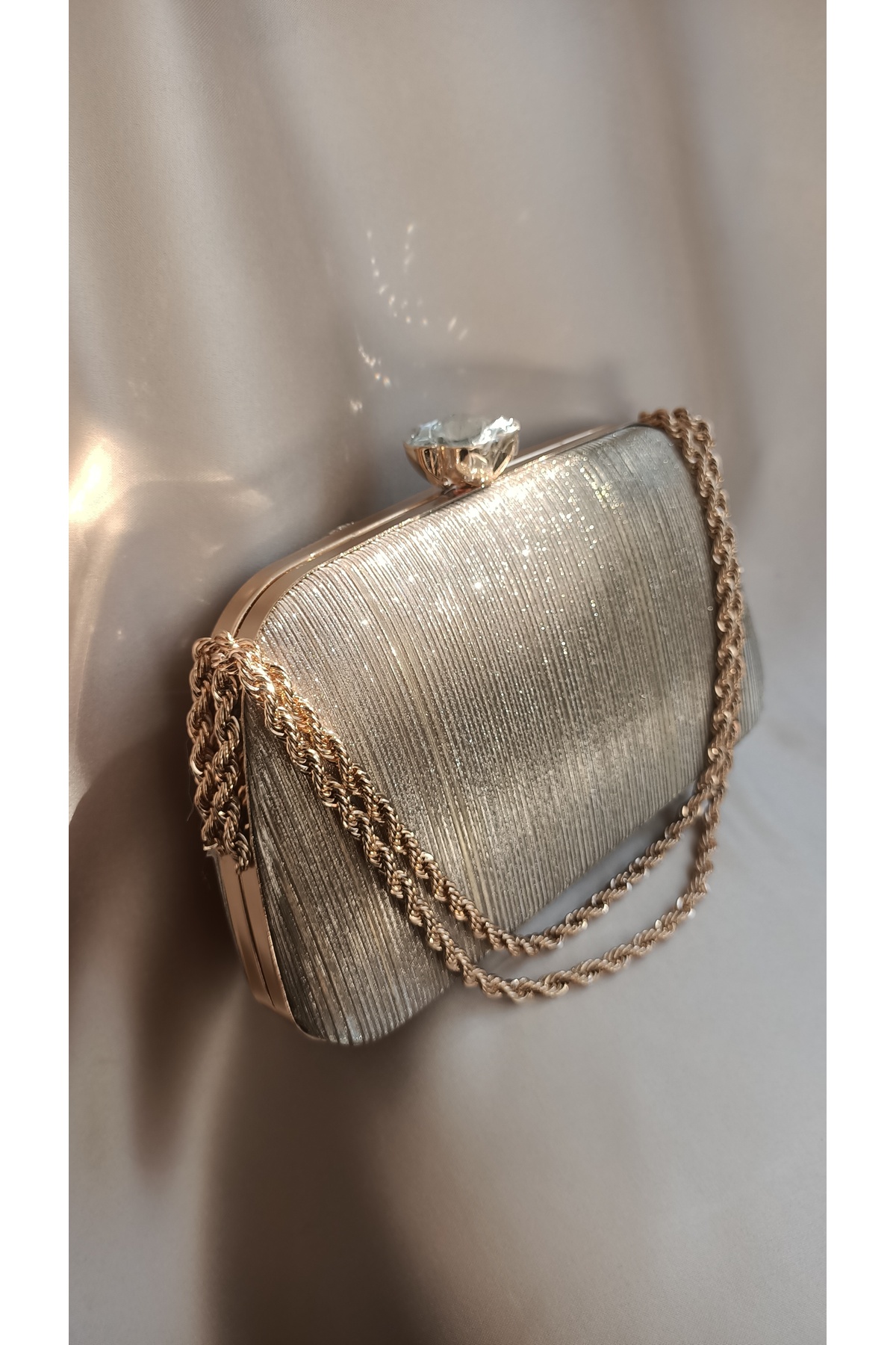 Gül Karatekin Kadın Gold Simli Burgu Zincirli Portföy Özel Gün Düğün Nişan Clutch Abiye Çanta görsel 2