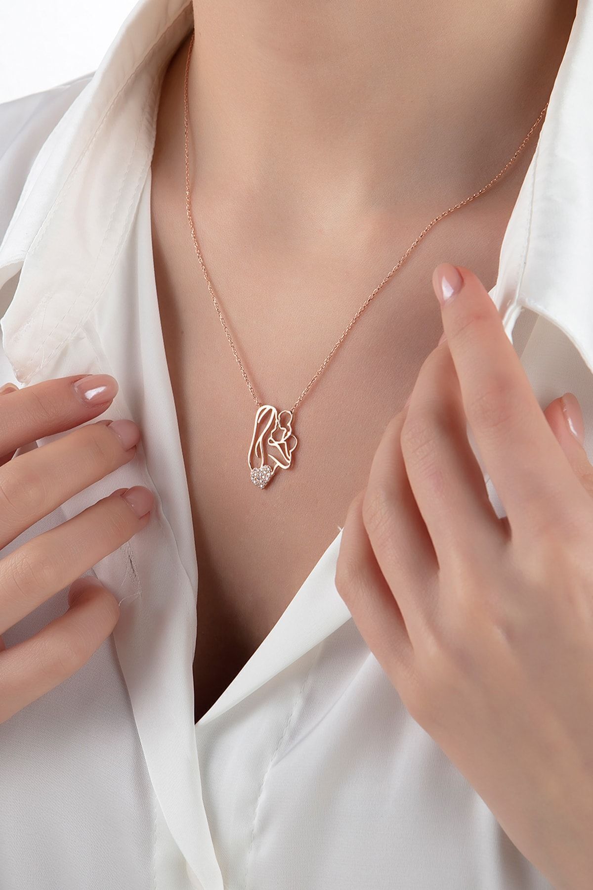 Else Silver Işıklı Kutuda Anne Bebek 925 Ayar Gümüş Kolye görsel 2