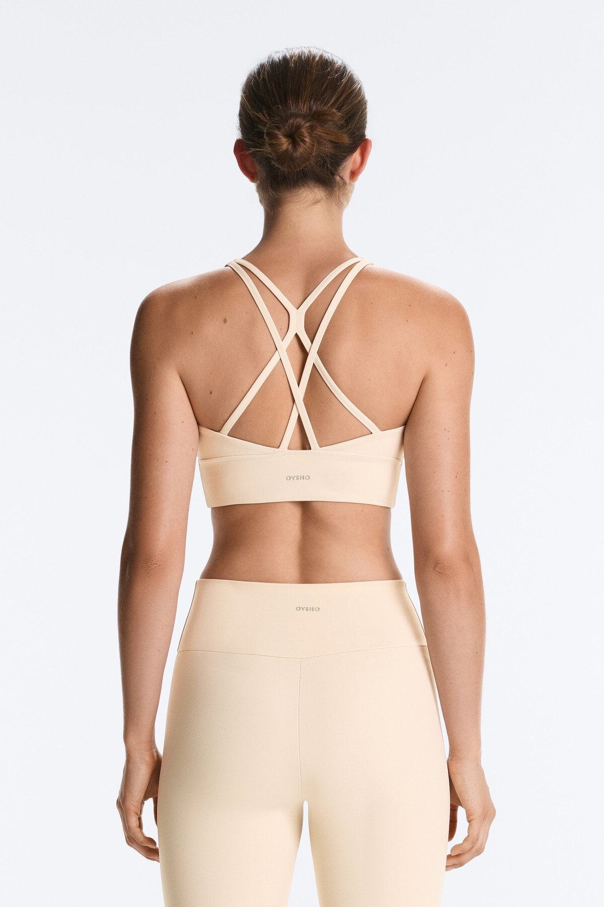 Oysho Comfortlux orta destekli spor sütyeni