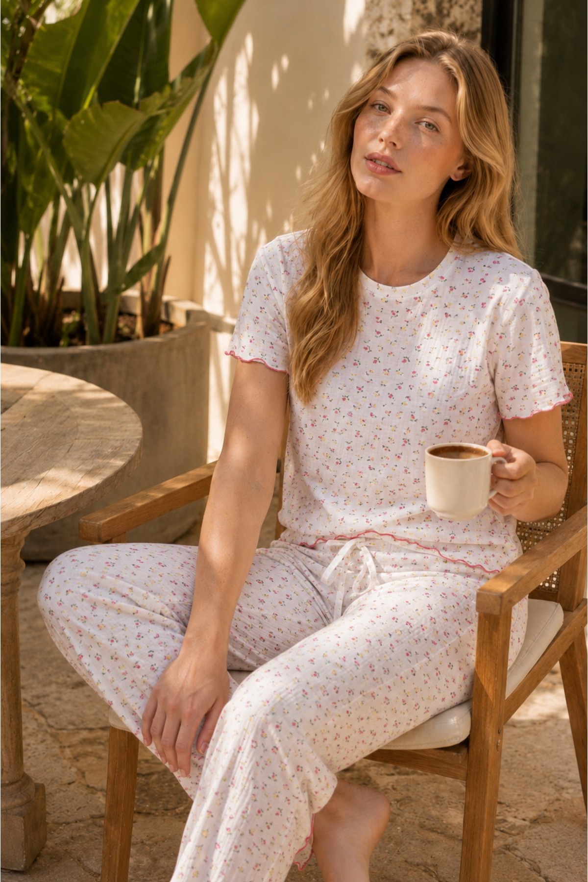 rindahomewear Women's Alacati Fabric Floral Patterned Short Sleeve Summer Pajama Set