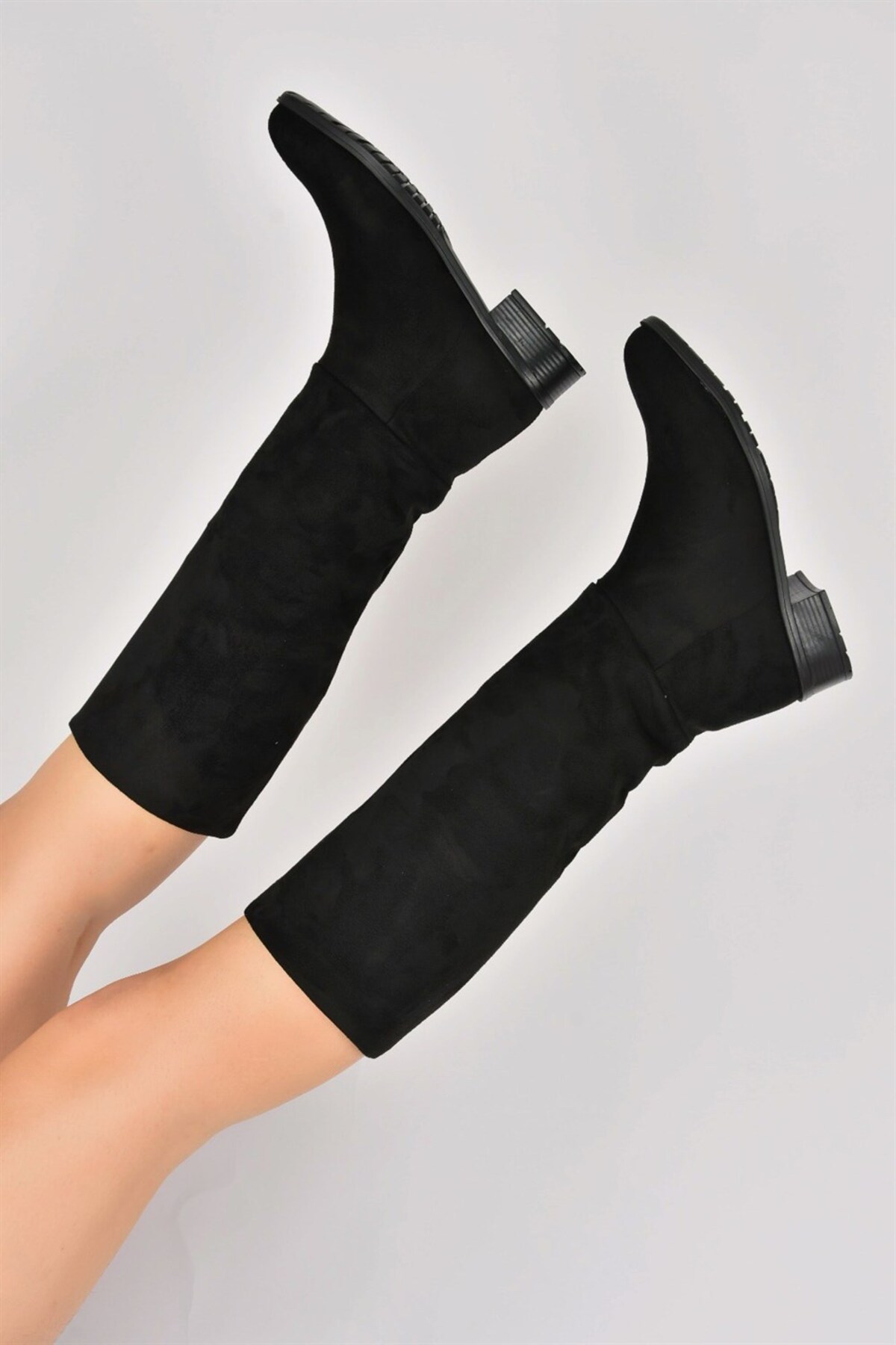 Fox Shoes Siyah Süet Düz Taban Günlük Kadın Çizme L726600902