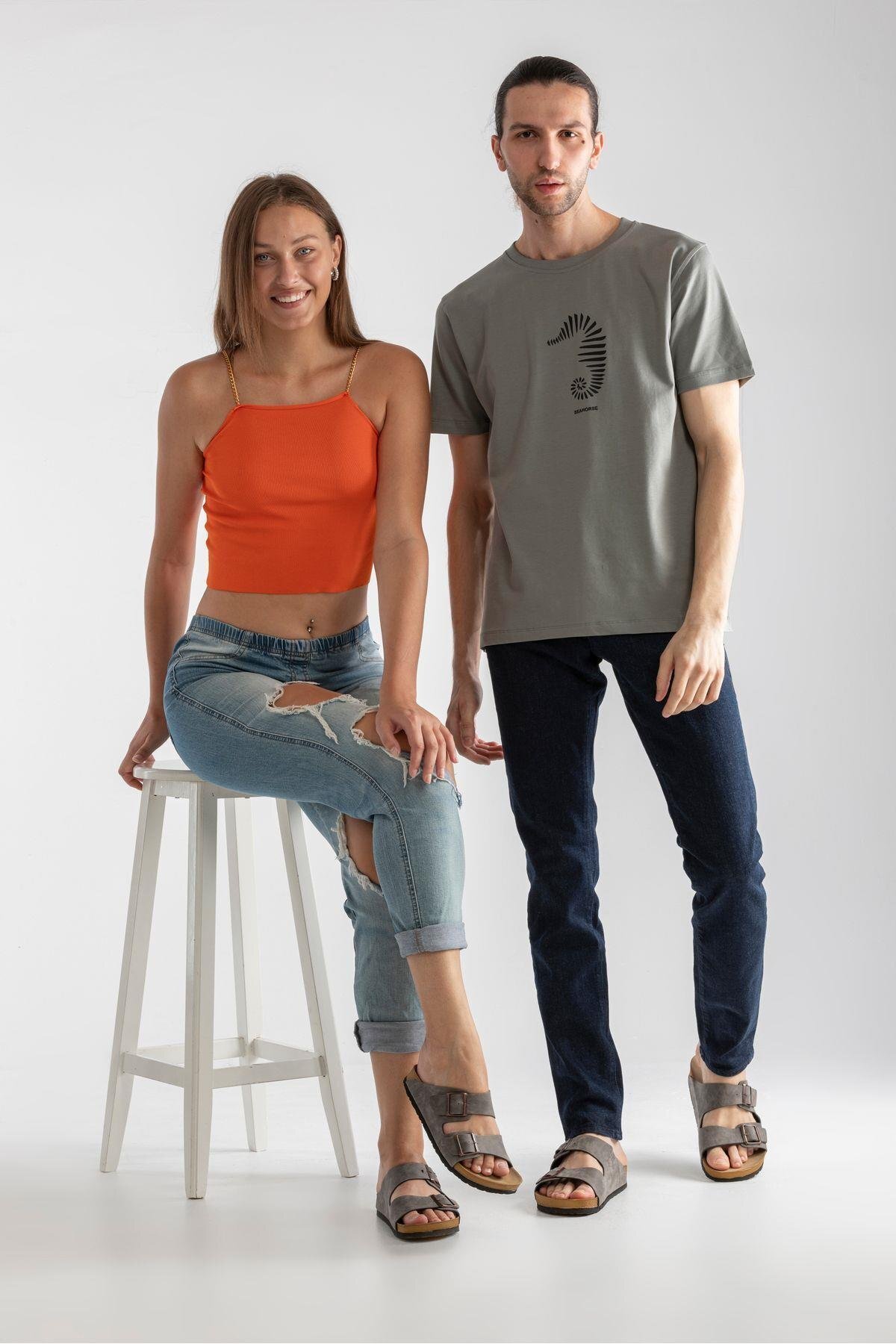 Roy Jones Unisex Ortopedik Tabanlı Konfor Modeli Terlik Çift Bantlı Tokalı Günlük Rahat Dışarı Ev Içi Terliği görsel 5