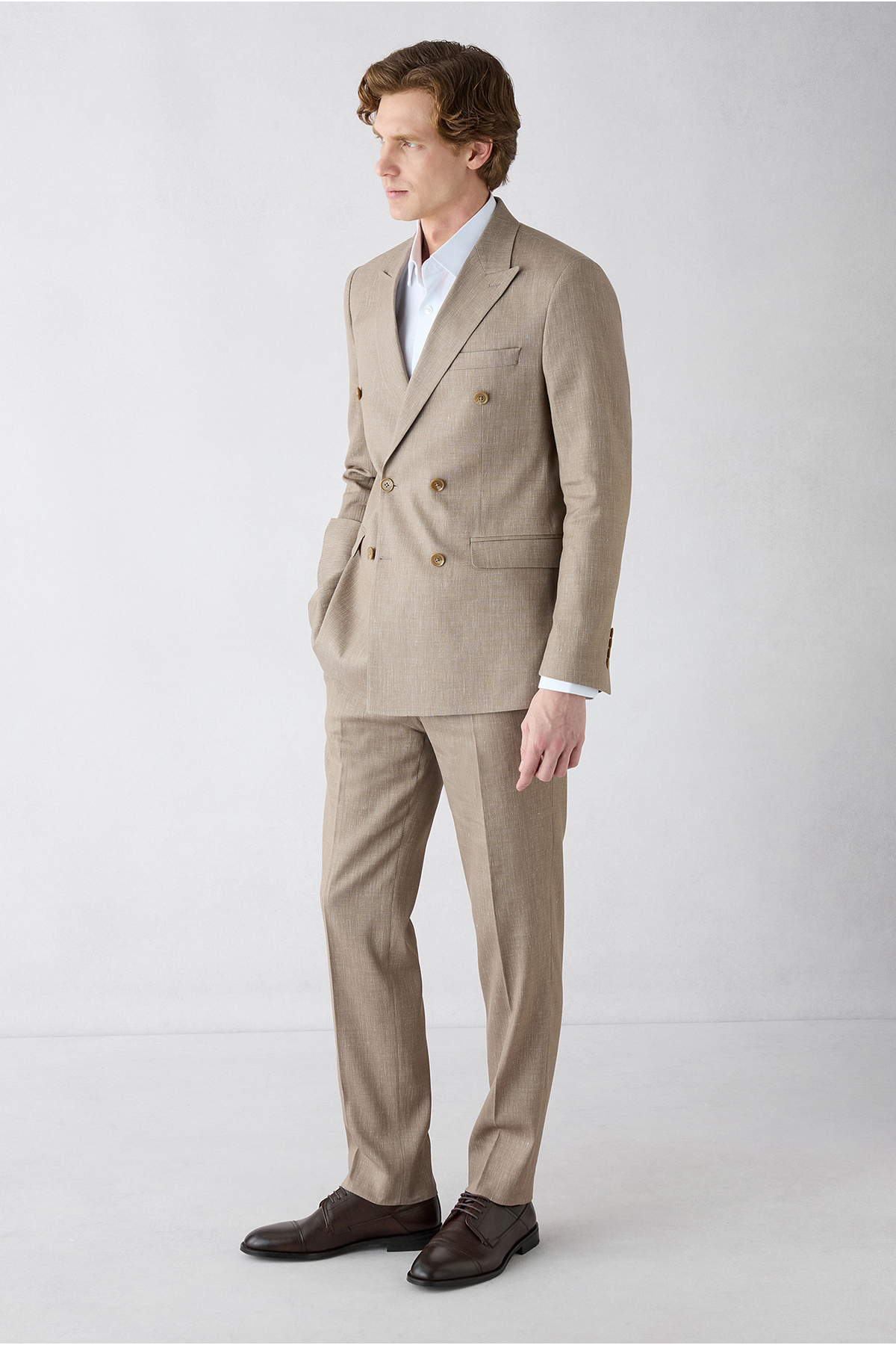 Kiğılı 7 Drop Slim Fit Dar Kesim Keten Karışımlı Sivri Yaka Kruvaze Takım Elbise görsel 4