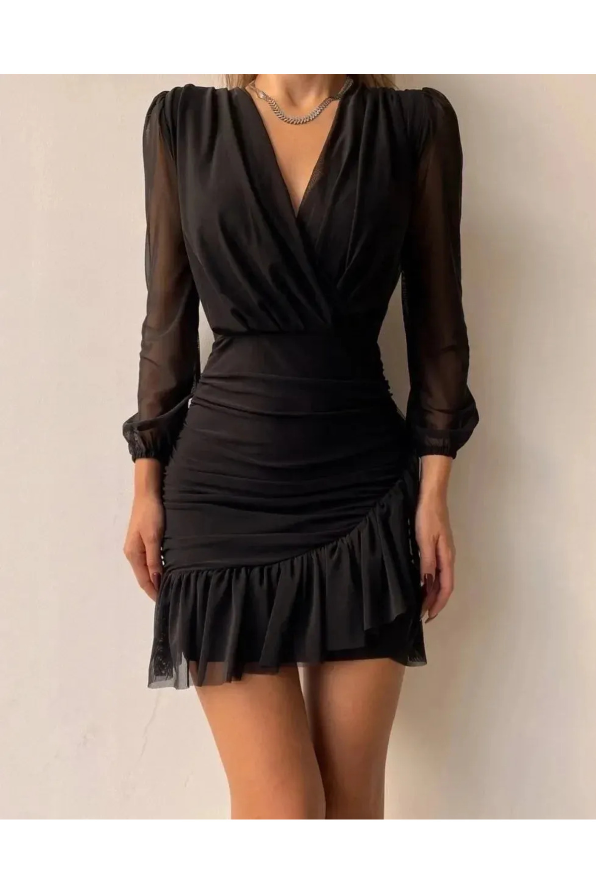 Gizacape outdoors Kadın Siyah Kruvaze Yaka Drapeli Kolları Tül Mini Elbise